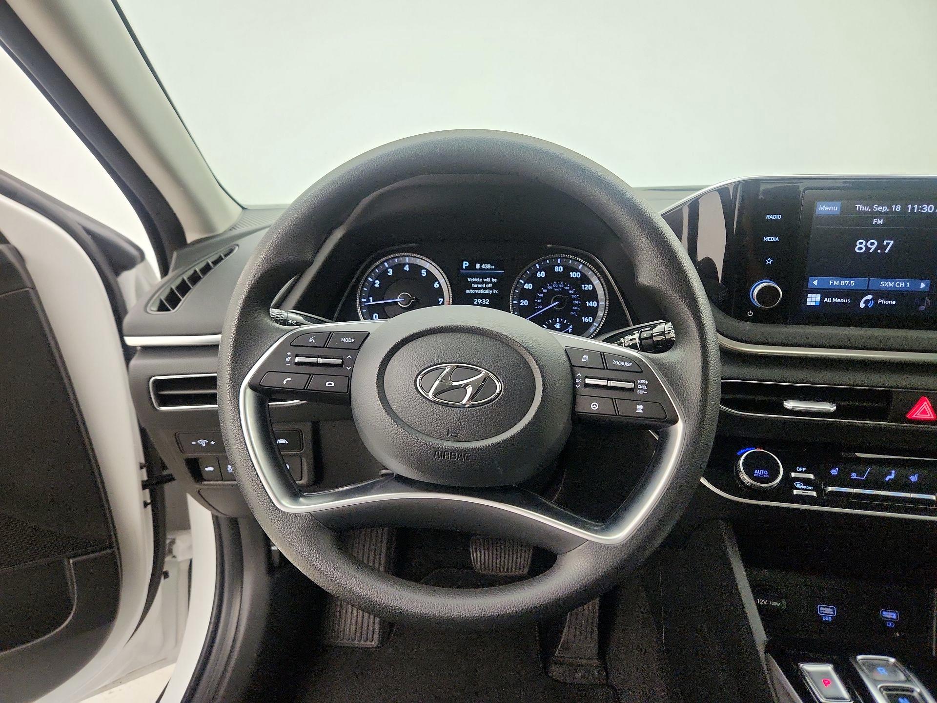 Thumbnail: 2022 Hyundai Sonata - 10