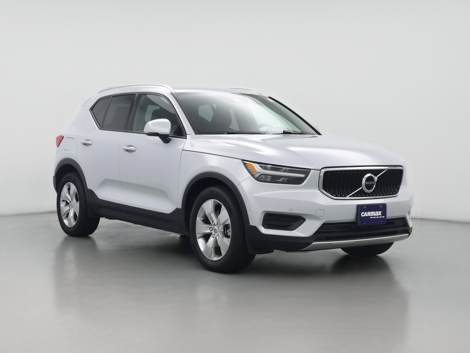 2020 Volvo XC40 Momentum