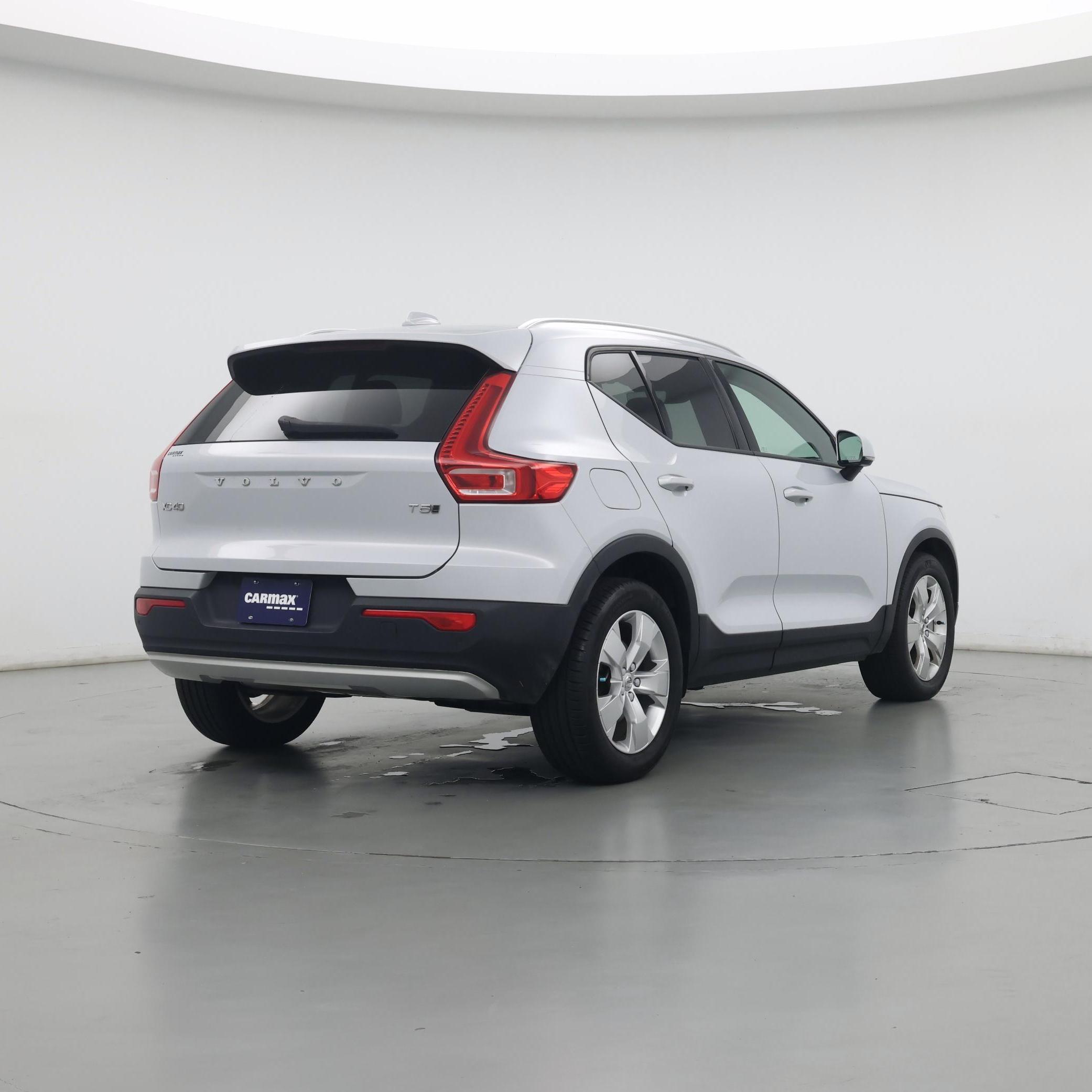 Thumbnail: 2020 Volvo XC40 - 8