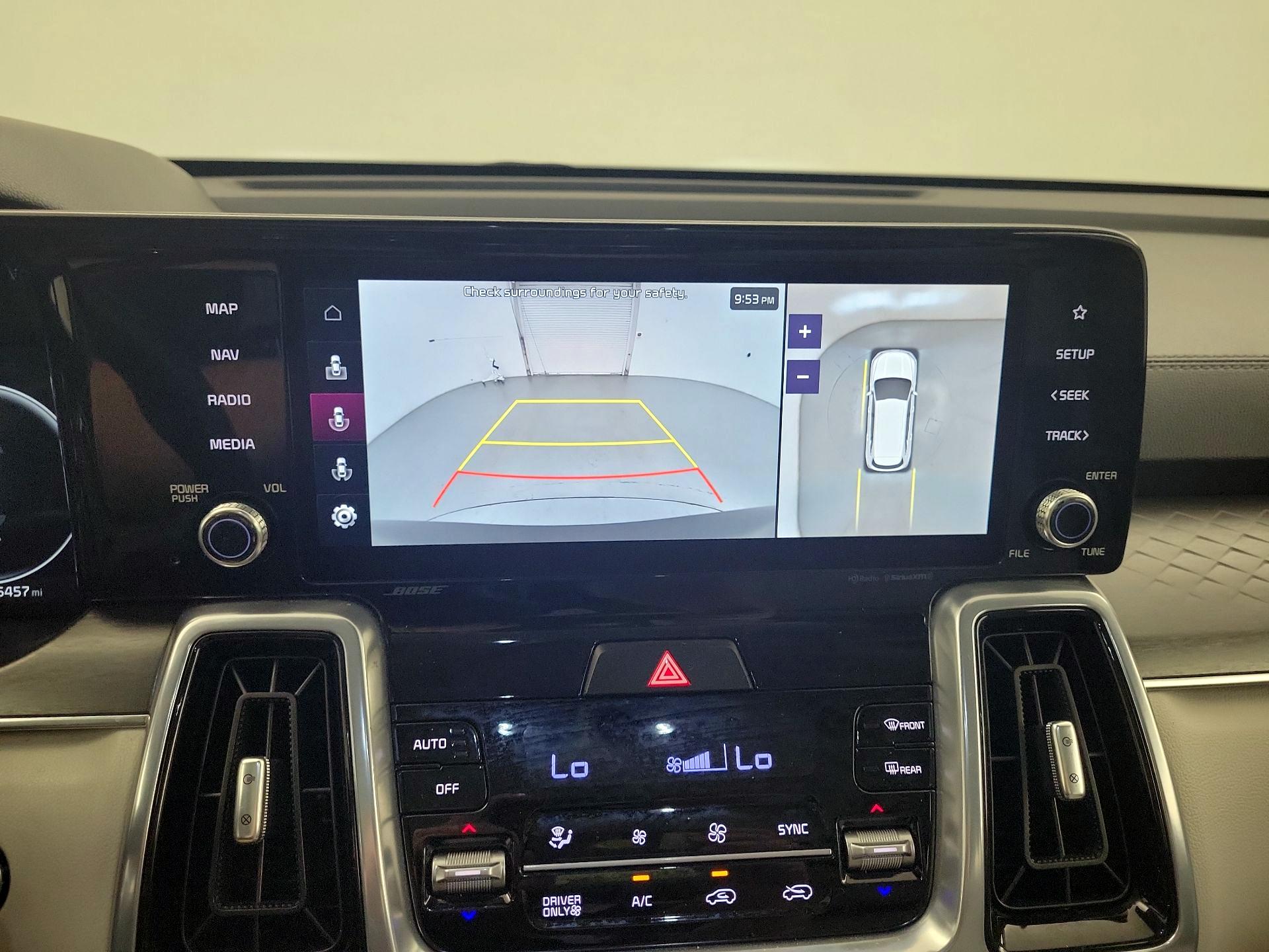 Thumbnail: 2023 Kia Sorento - 15