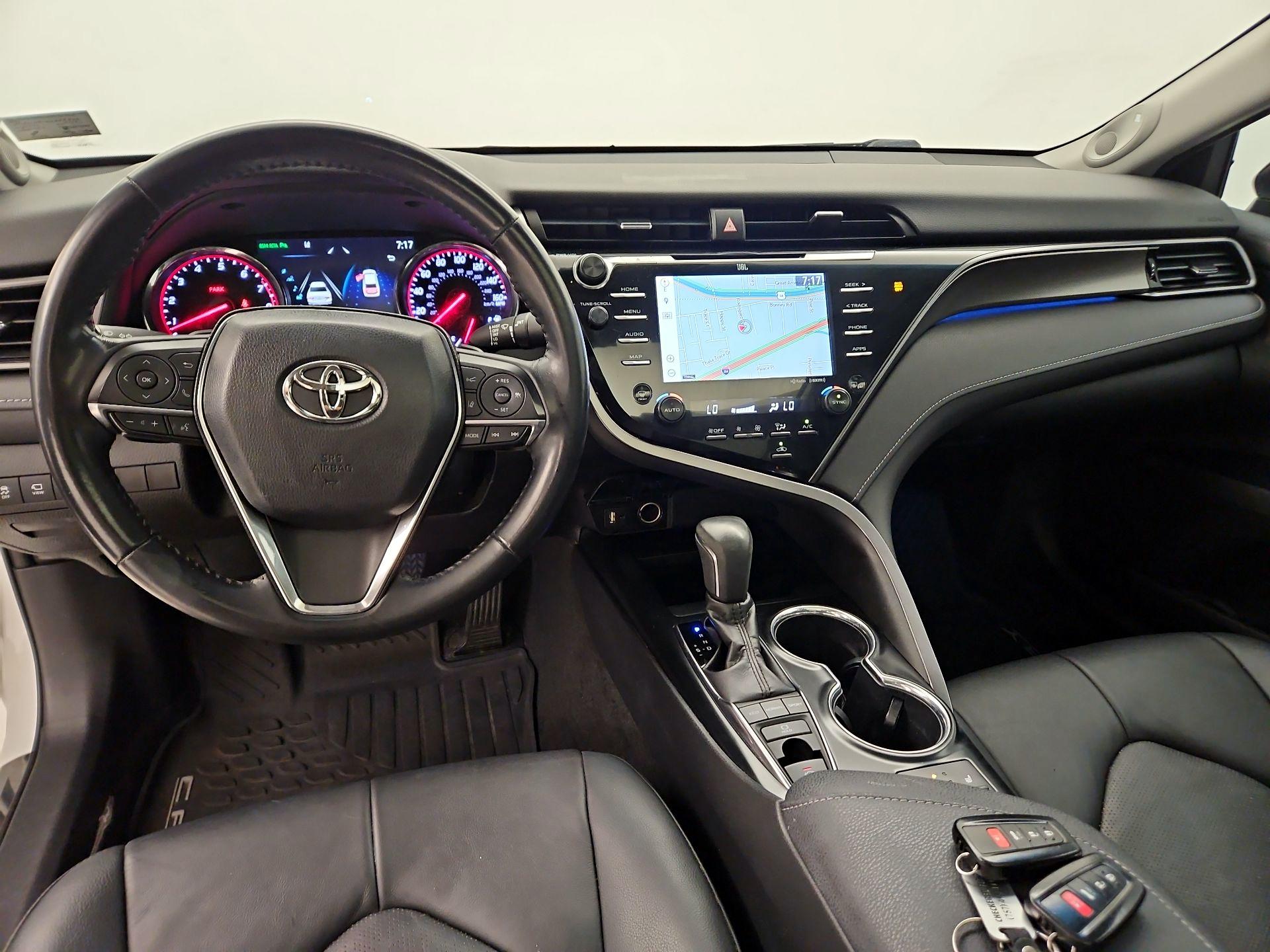 Thumbnail: 2019 Toyota Camry - 9
