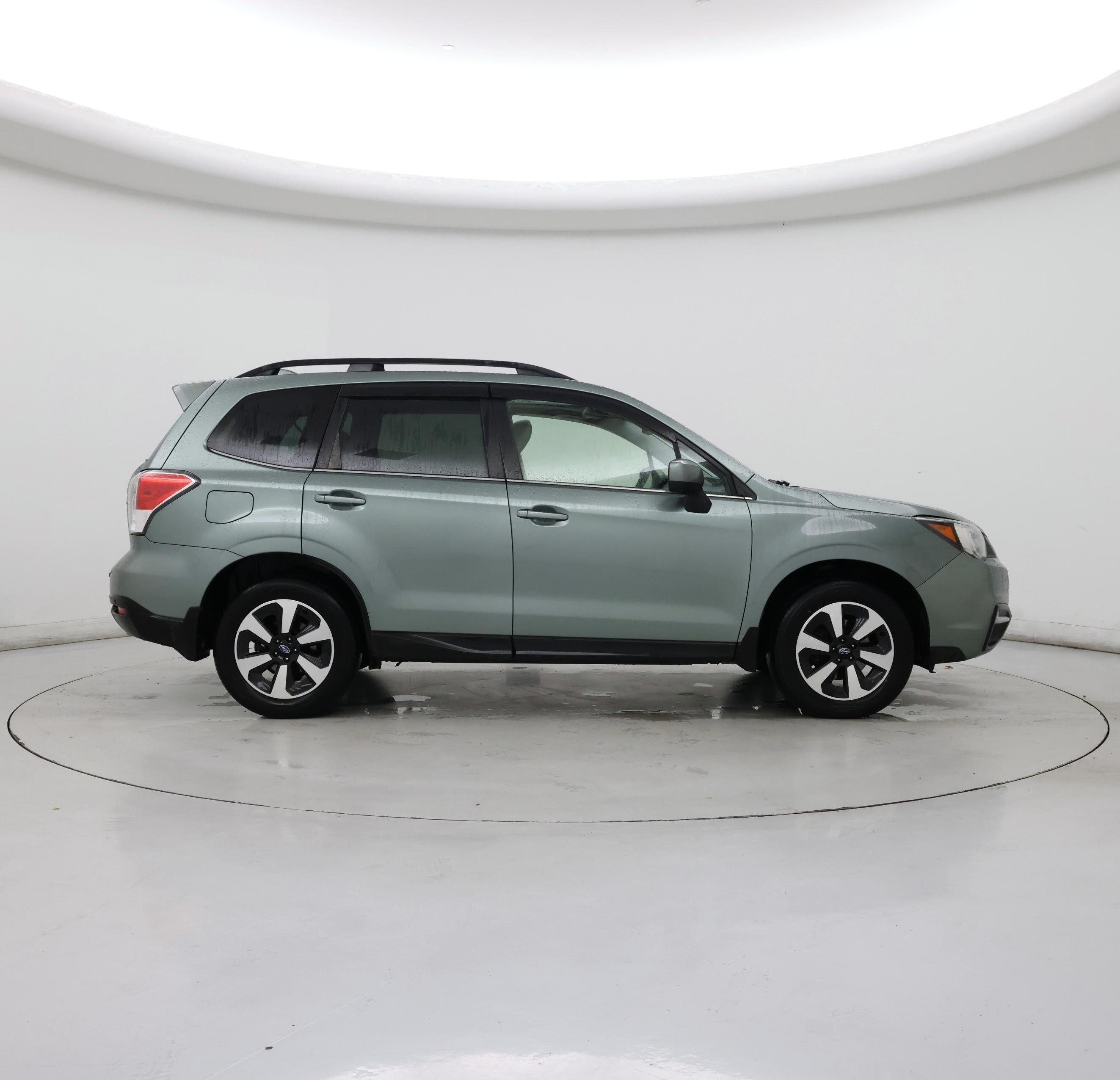 Thumbnail: 2018 Subaru Forester - 7