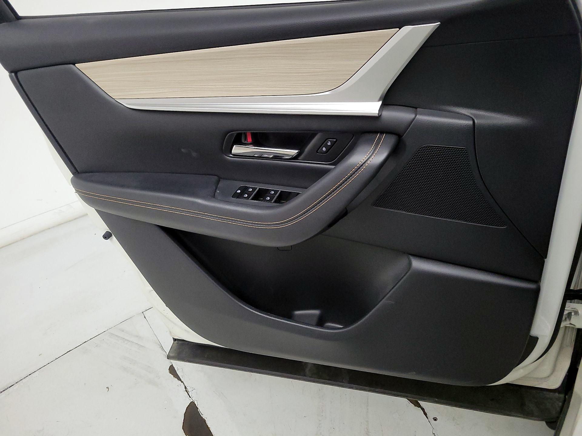 Thumbnail: 2024 Mazda CX-90 - 12