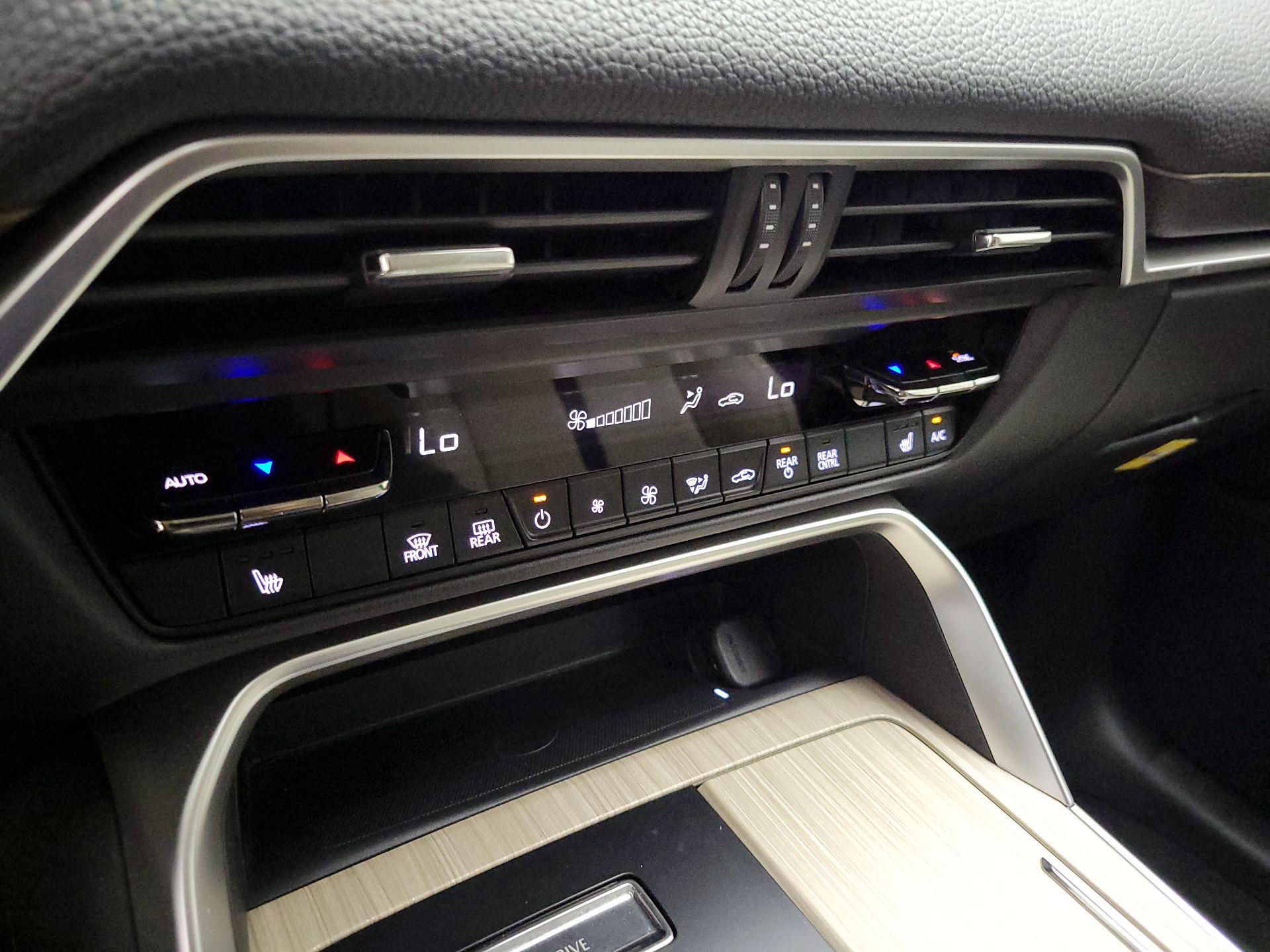 Thumbnail: 2024 Mazda CX-90 - 17