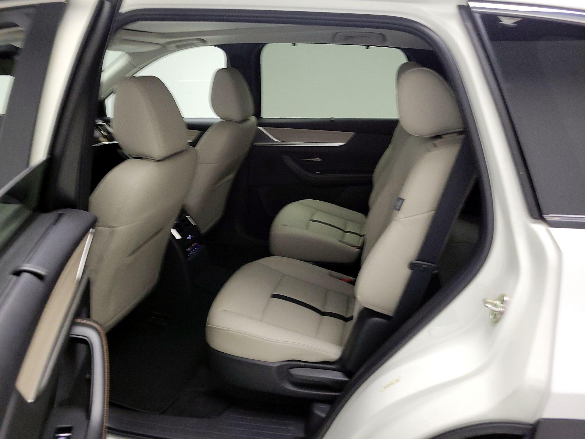 Thumbnail: 2024 Mazda CX-90 - 20