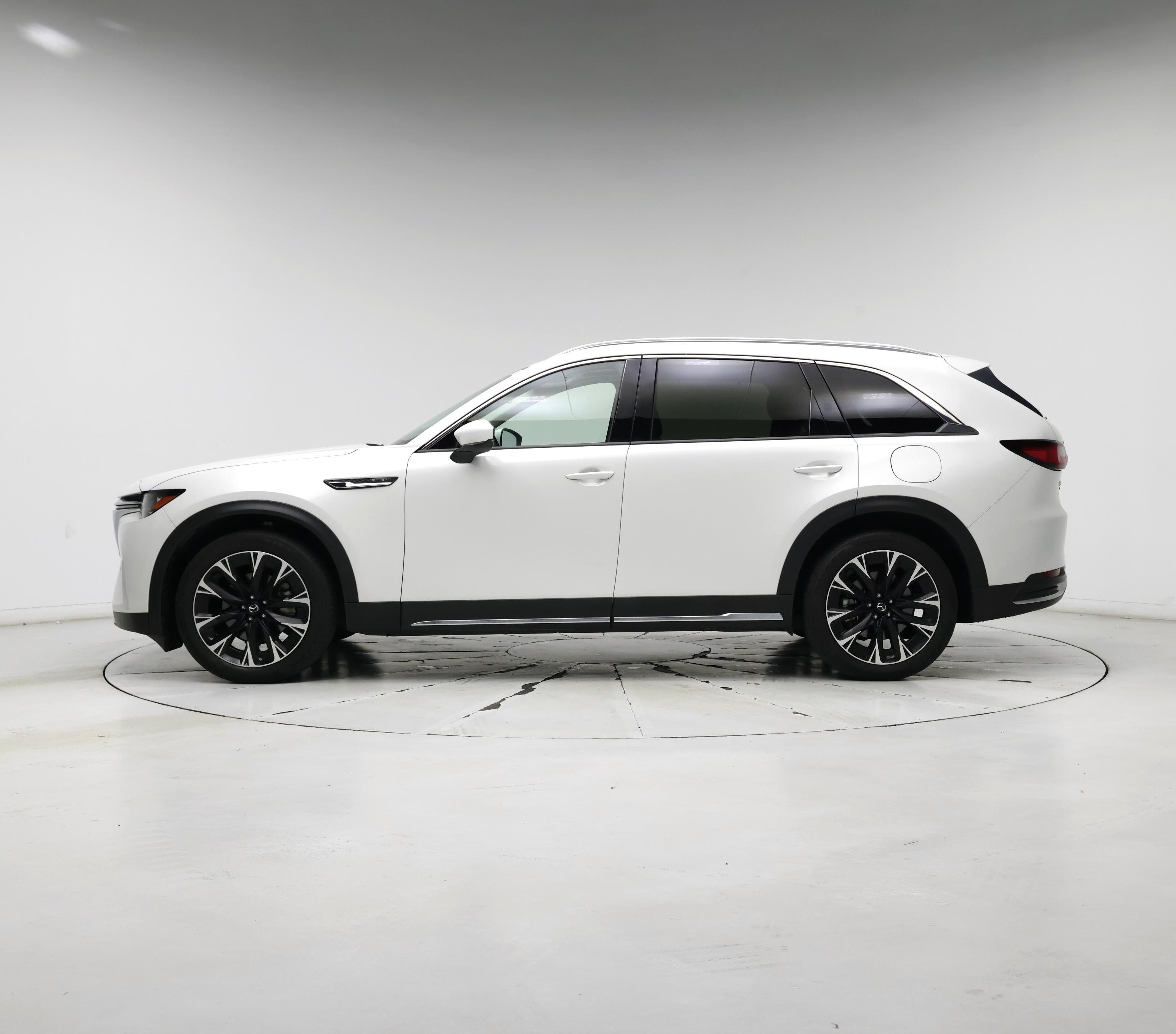 Thumbnail: 2024 Mazda CX-90 - 3