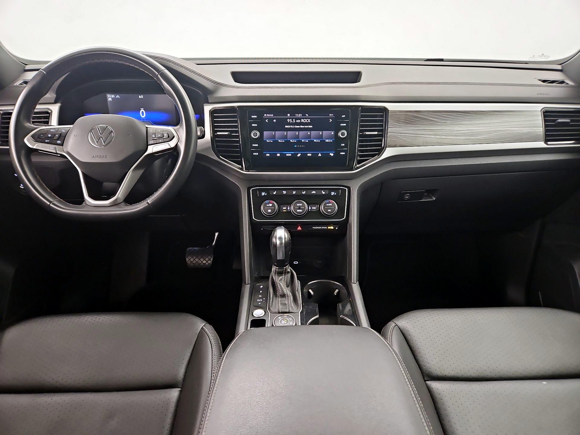 Thumbnail: 2022 Volkswagen Atlas - 9