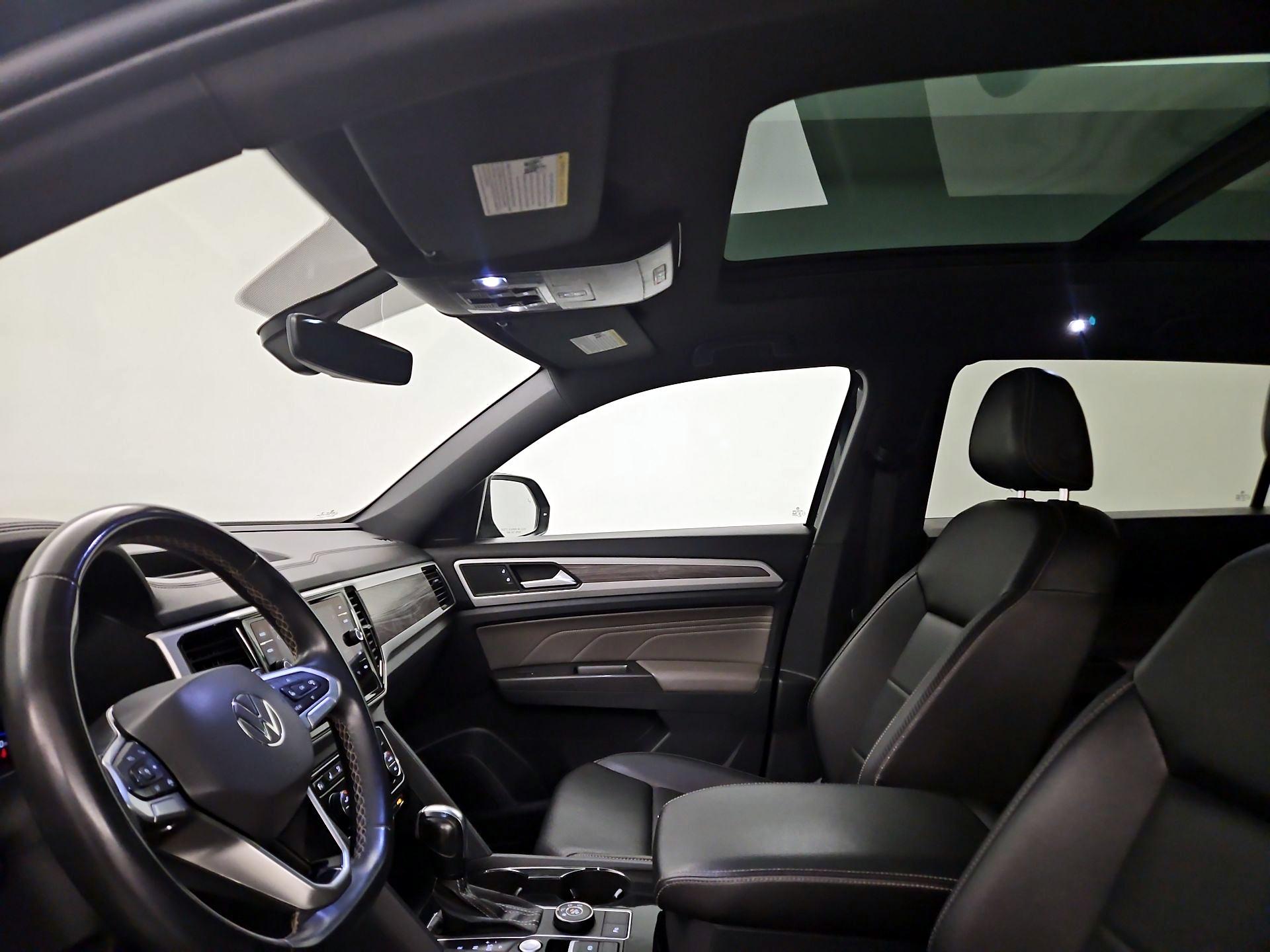 Thumbnail: 2022 Volkswagen Atlas - 19