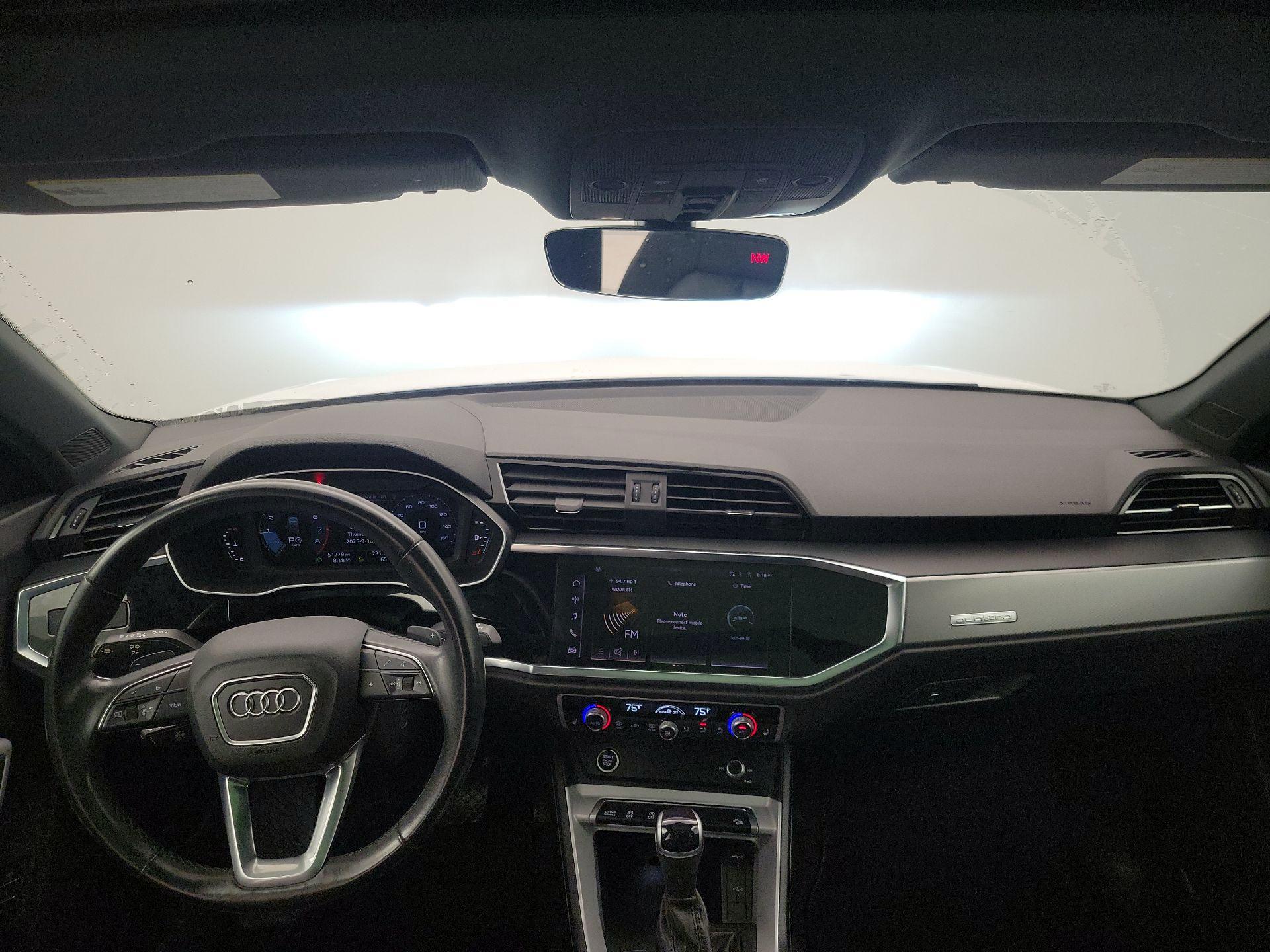Thumbnail: 2023 Audi Q3 - 9