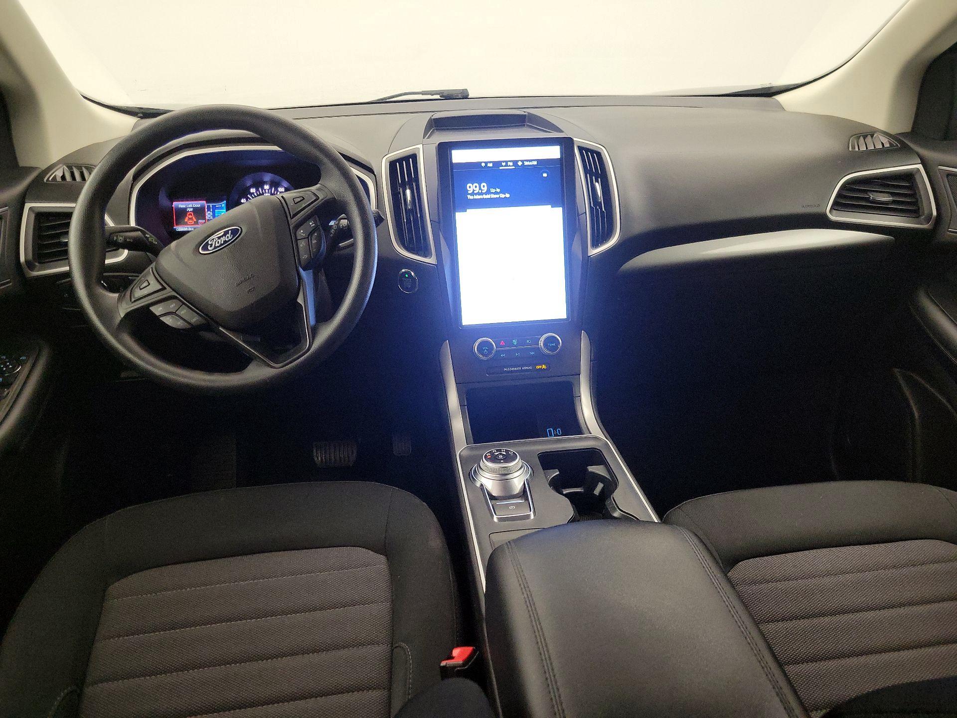 Thumbnail: 2021 Ford Edge - 9
