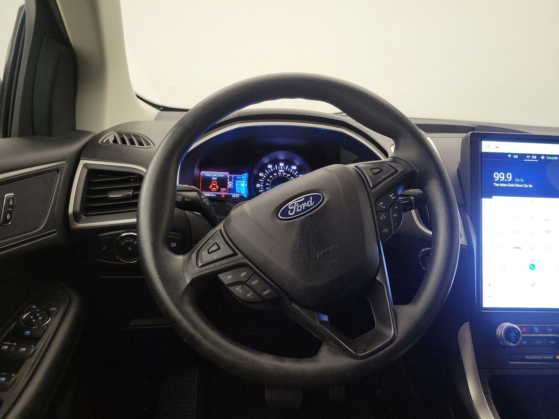 Thumbnail: 2021 Ford Edge - 10