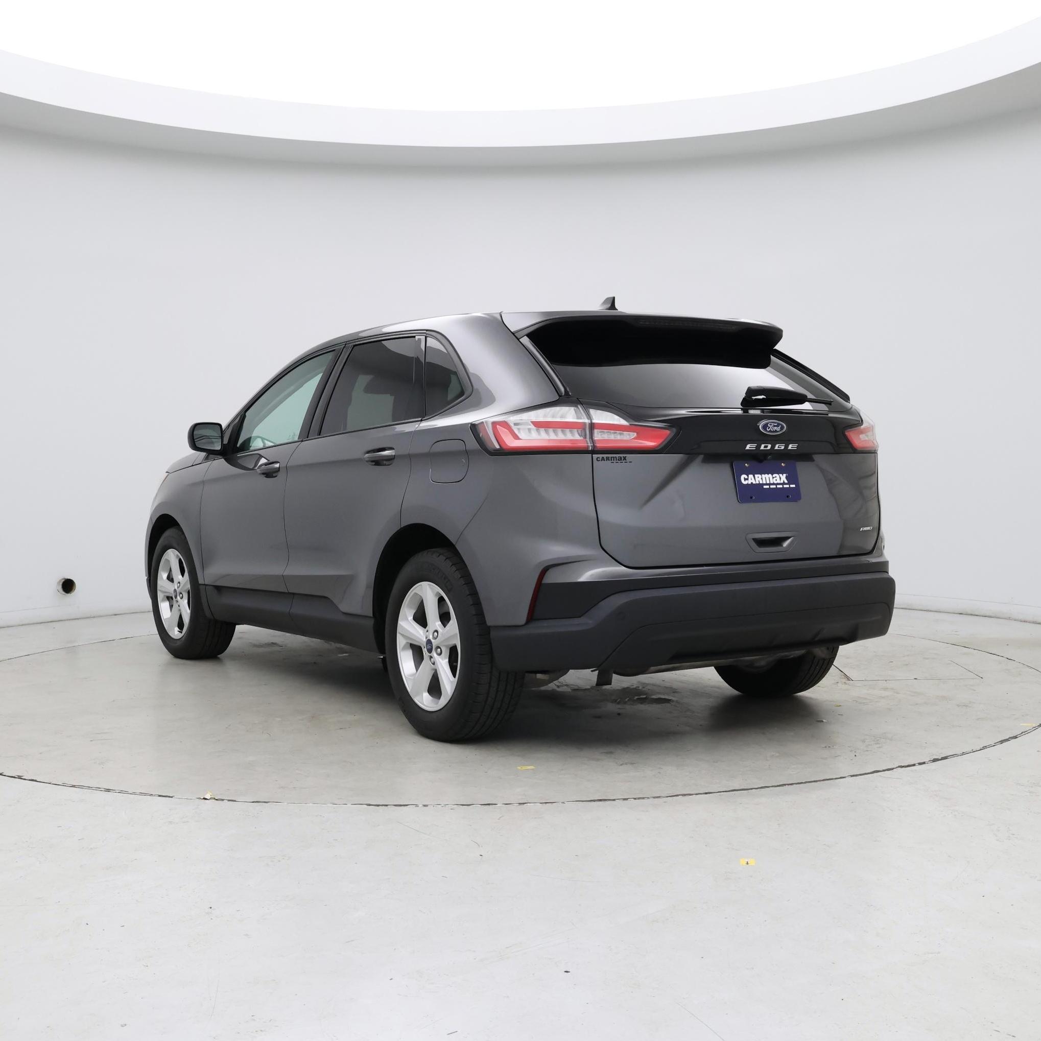 Thumbnail: 2021 Ford Edge - 2