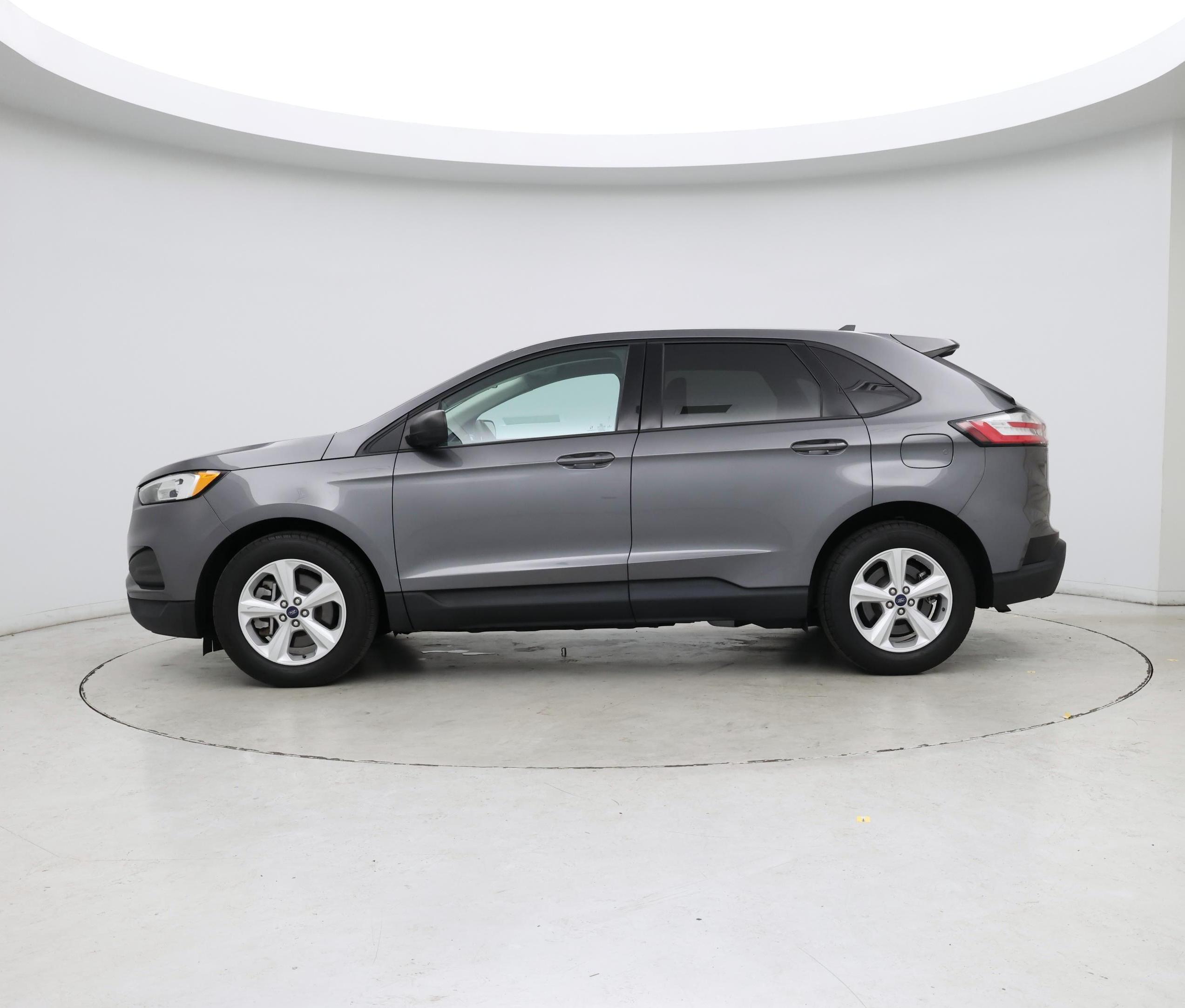 Thumbnail: 2021 Ford Edge - 3