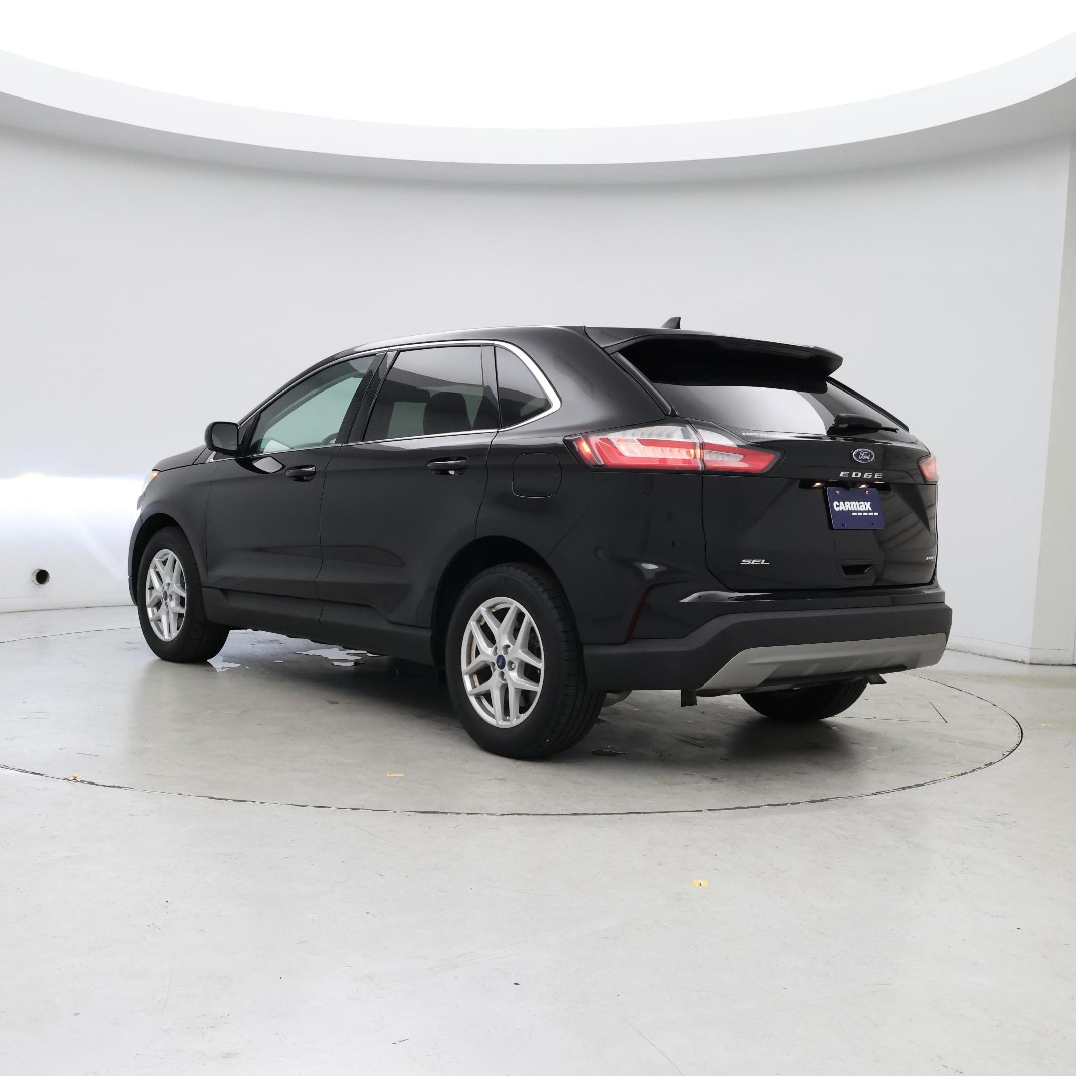 Thumbnail: 2022 Ford Edge - 2