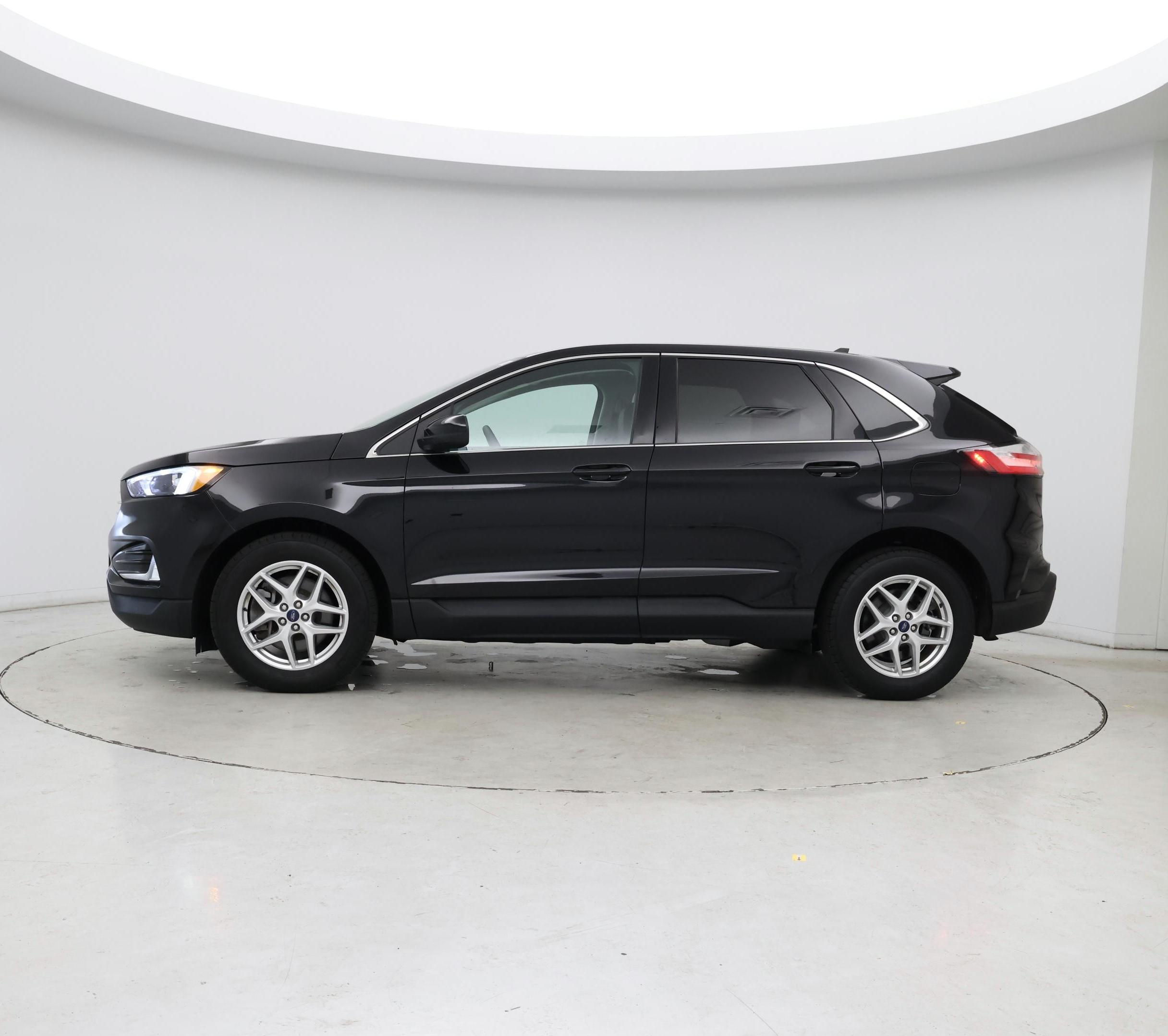 Thumbnail: 2022 Ford Edge - 3