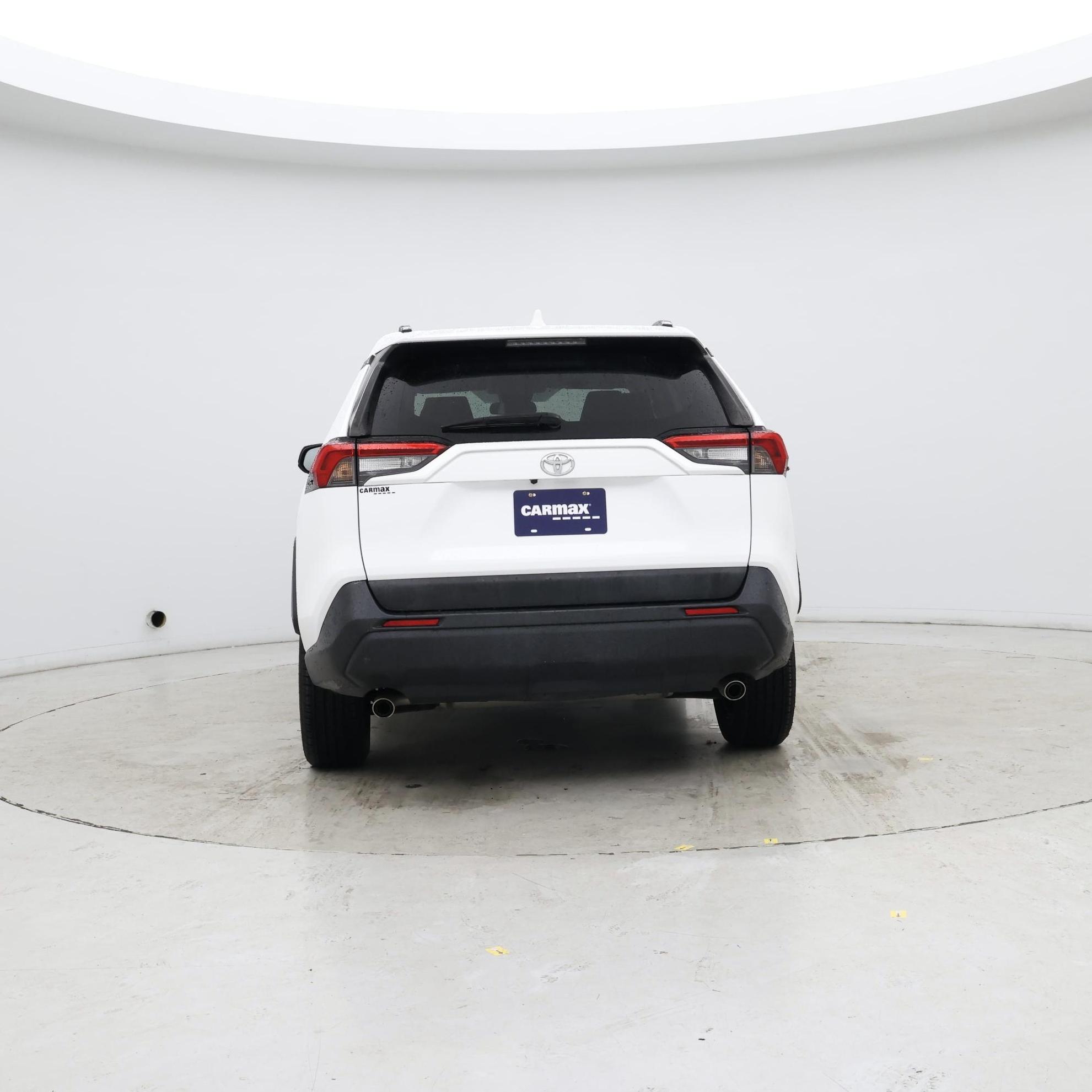 Thumbnail: 2020 Toyota RAV4 - 6