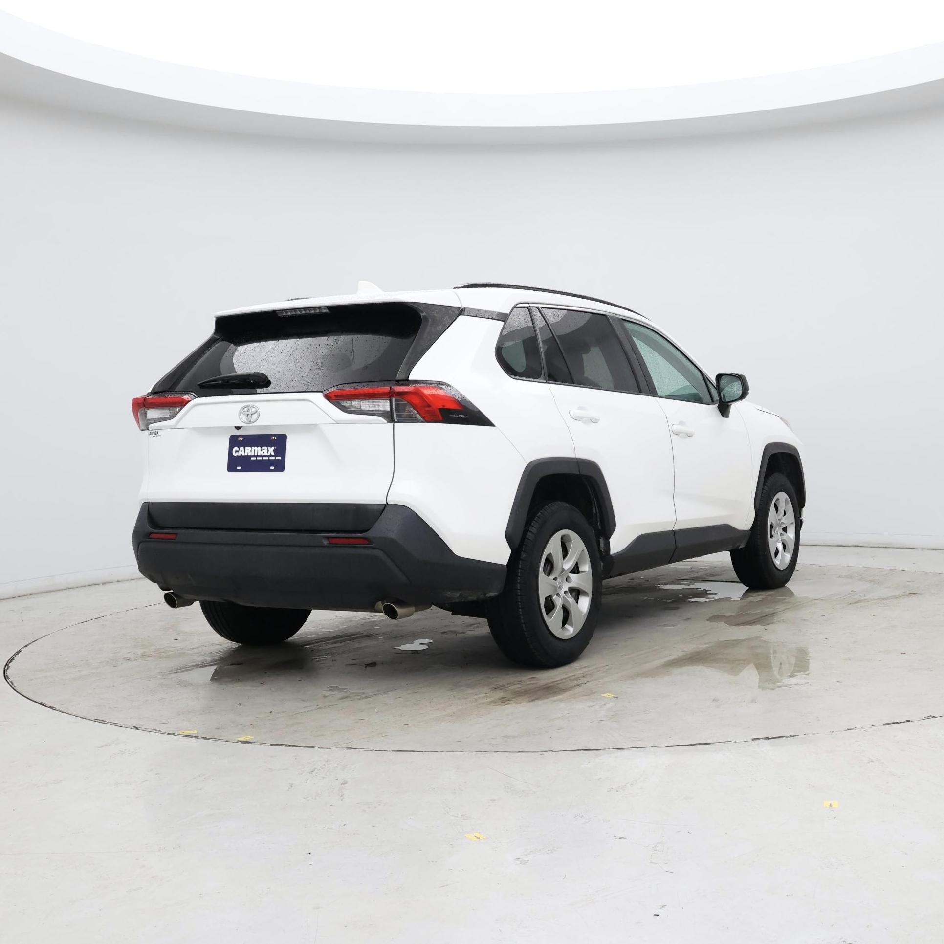 Thumbnail: 2020 Toyota RAV4 - 8