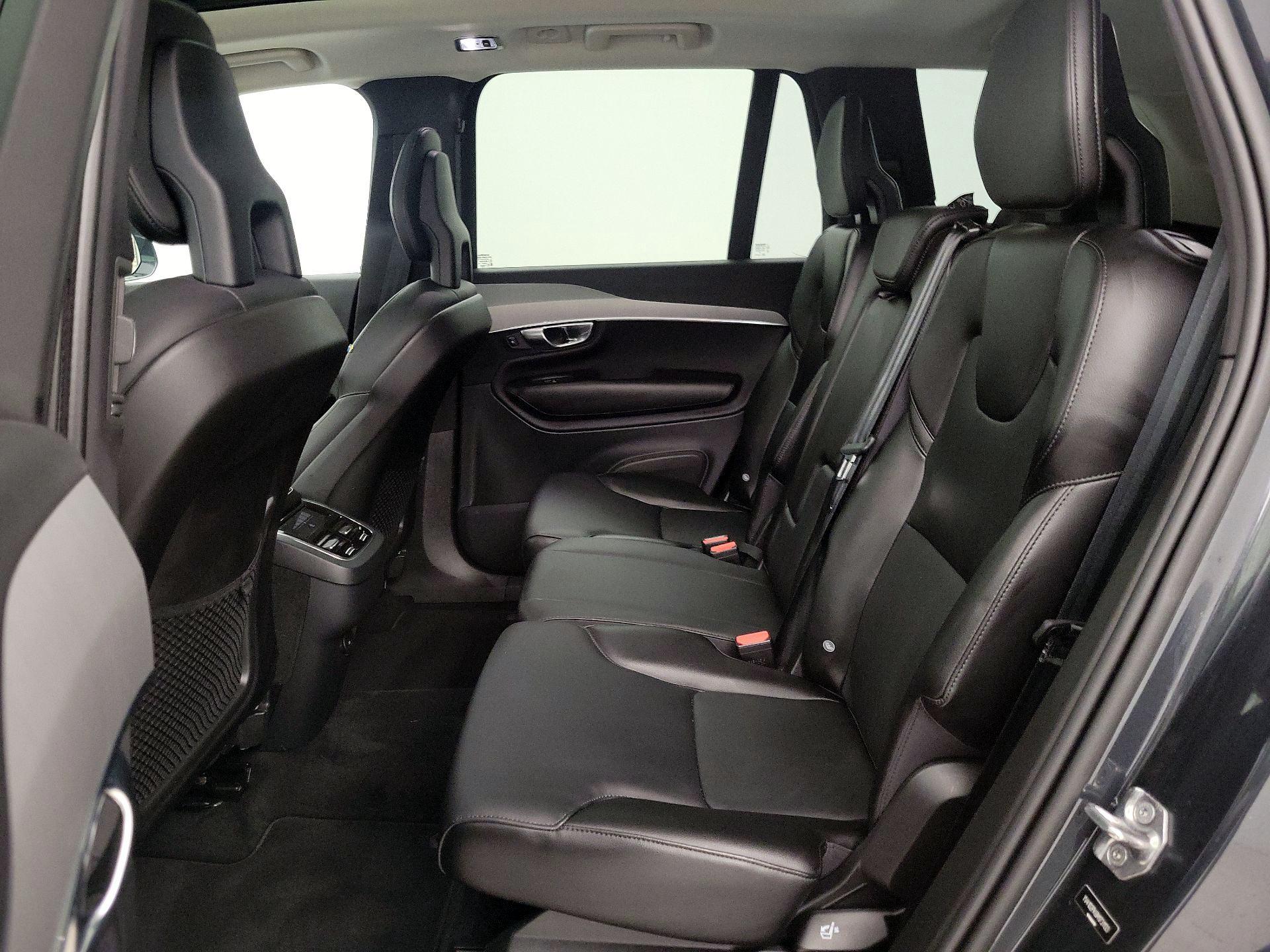 Thumbnail: 2021 Volvo XC90 - 18