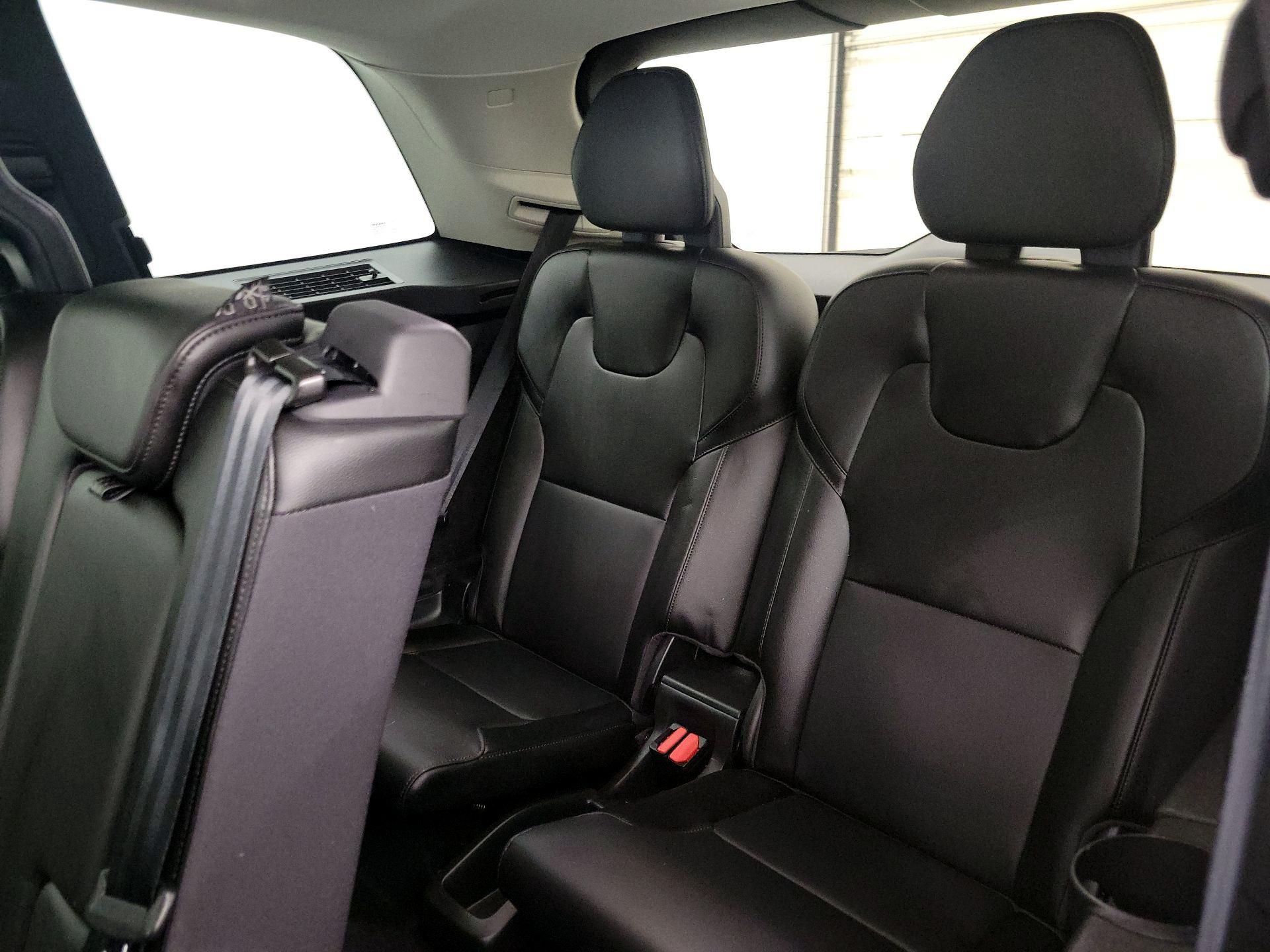 Thumbnail: 2021 Volvo XC90 - 19