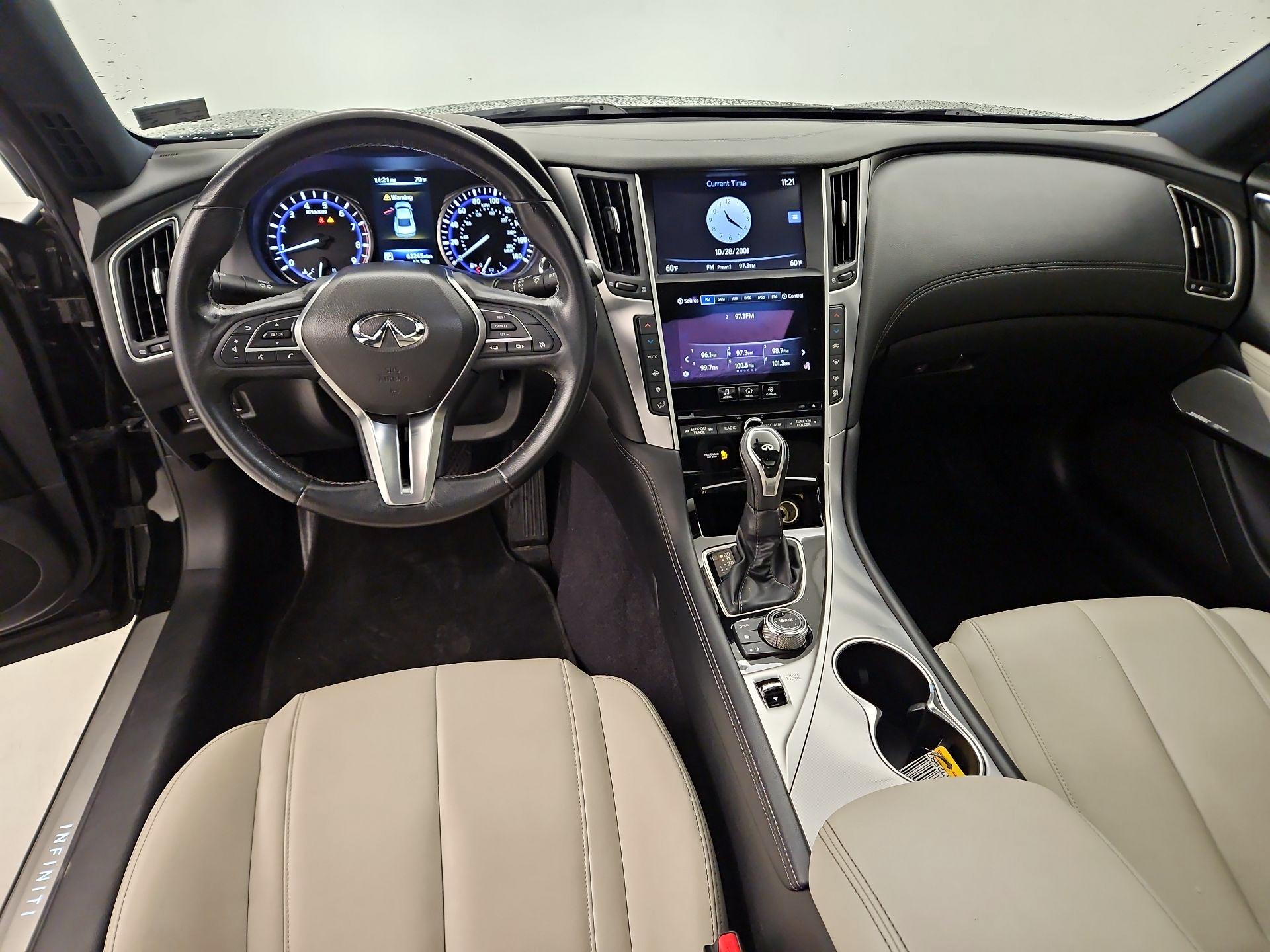 Thumbnail: 2017 INFINITI Q60 - 9
