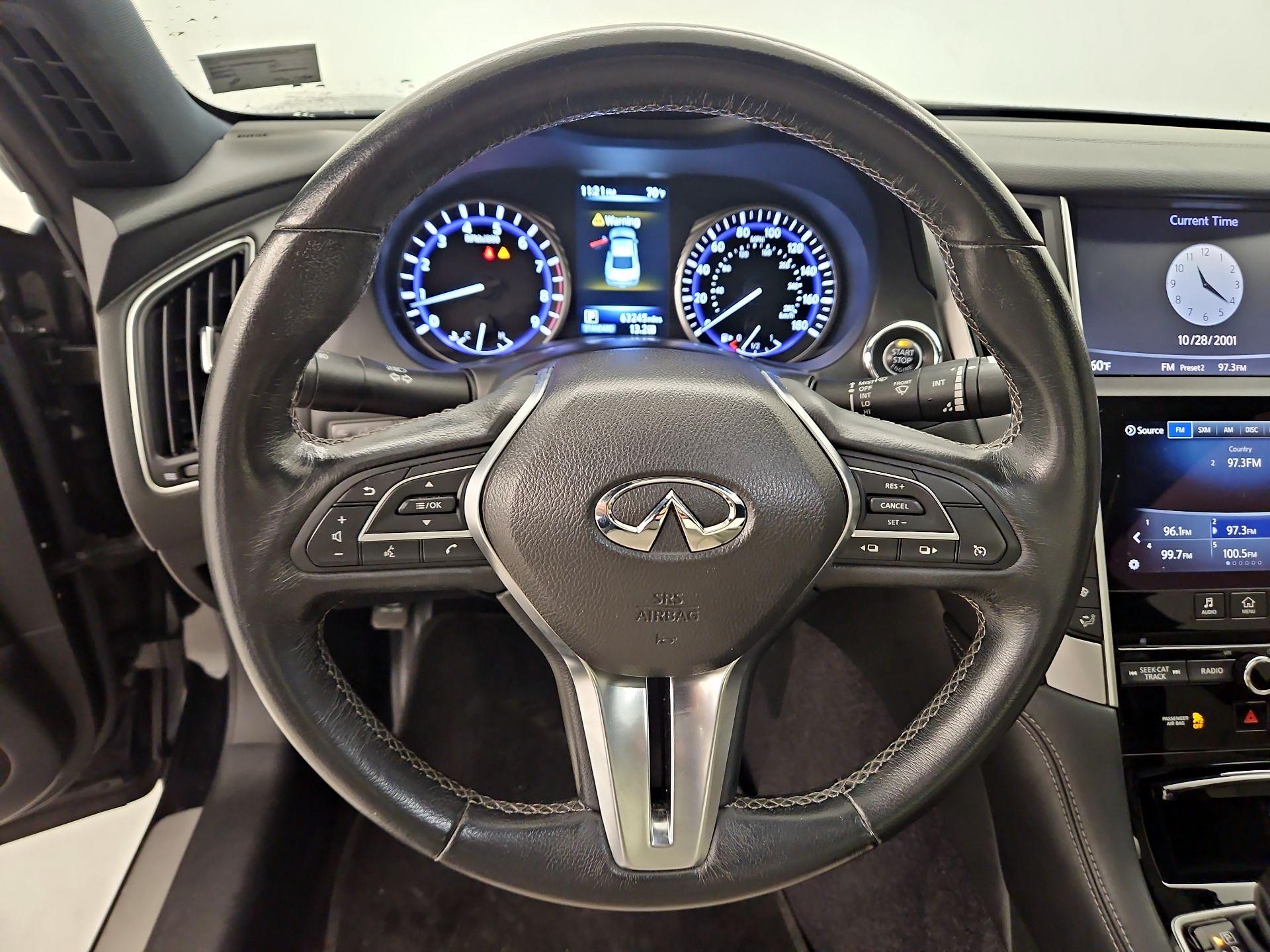 Thumbnail: 2017 INFINITI Q60 - 10