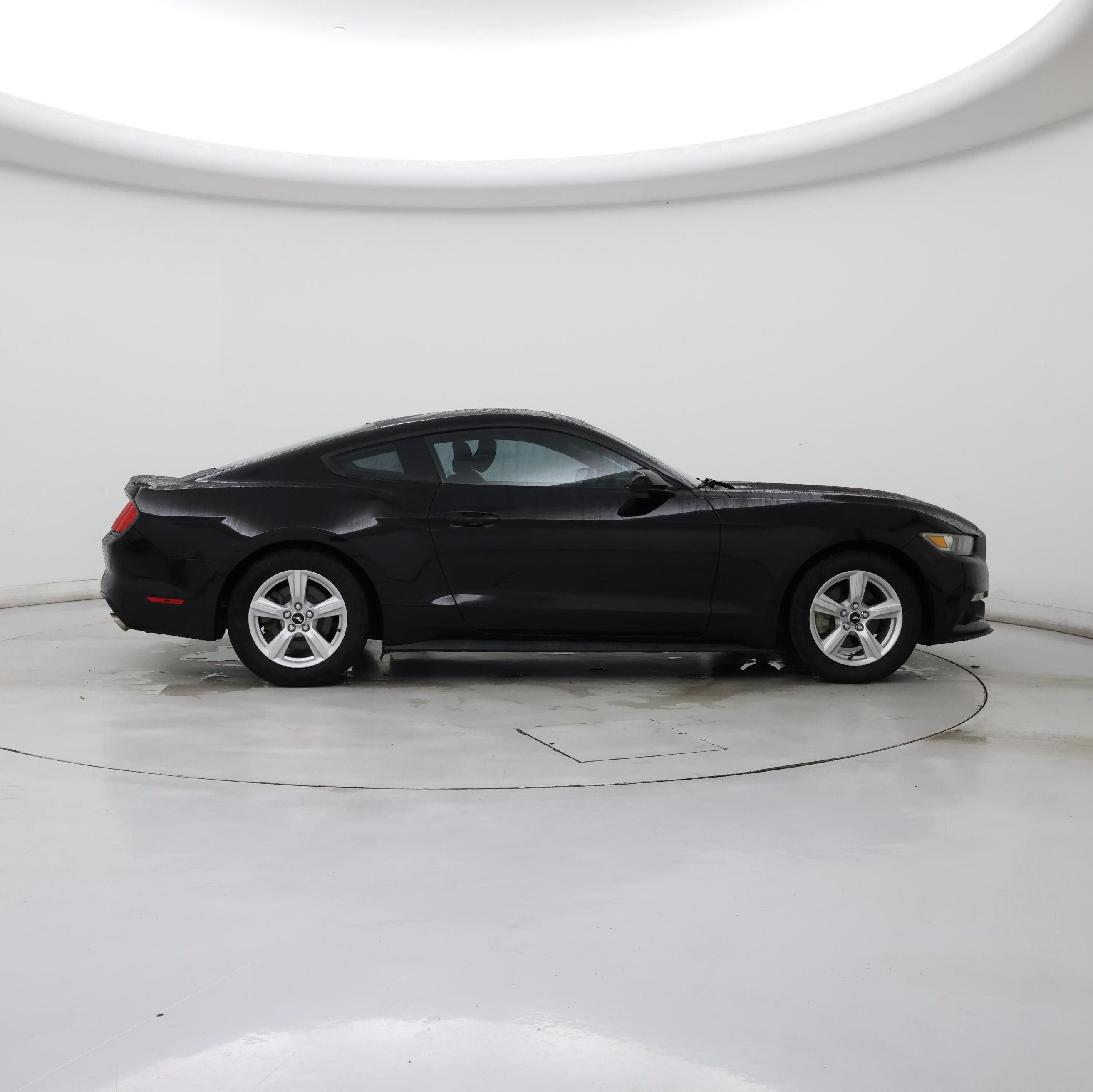 Thumbnail: 2015 Ford Mustang - 7