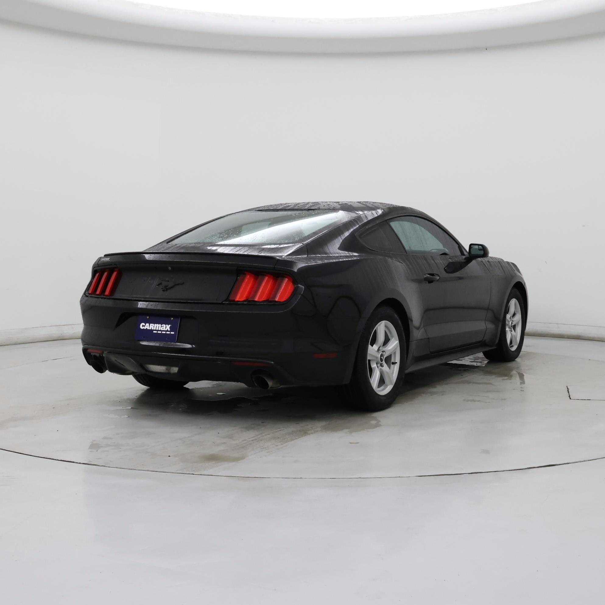 Thumbnail: 2015 Ford Mustang - 8