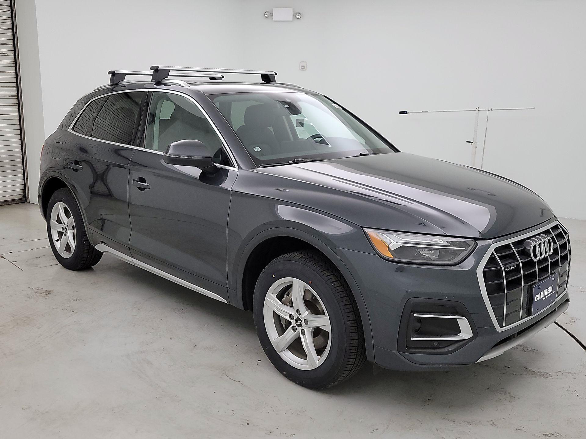 Thumbnail: 2022 Audi Q5 - 1
