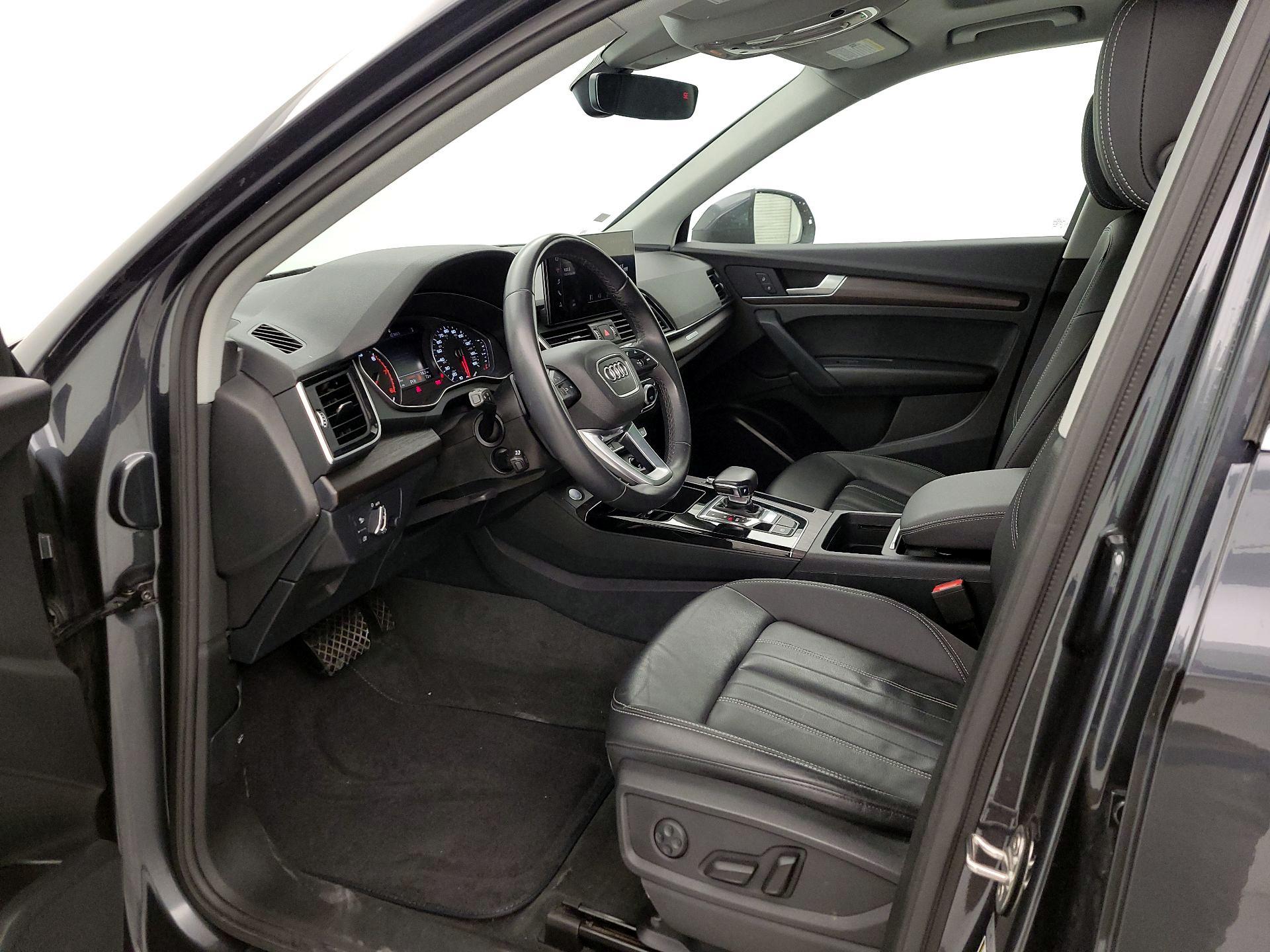 Thumbnail: 2022 Audi Q5 - 9