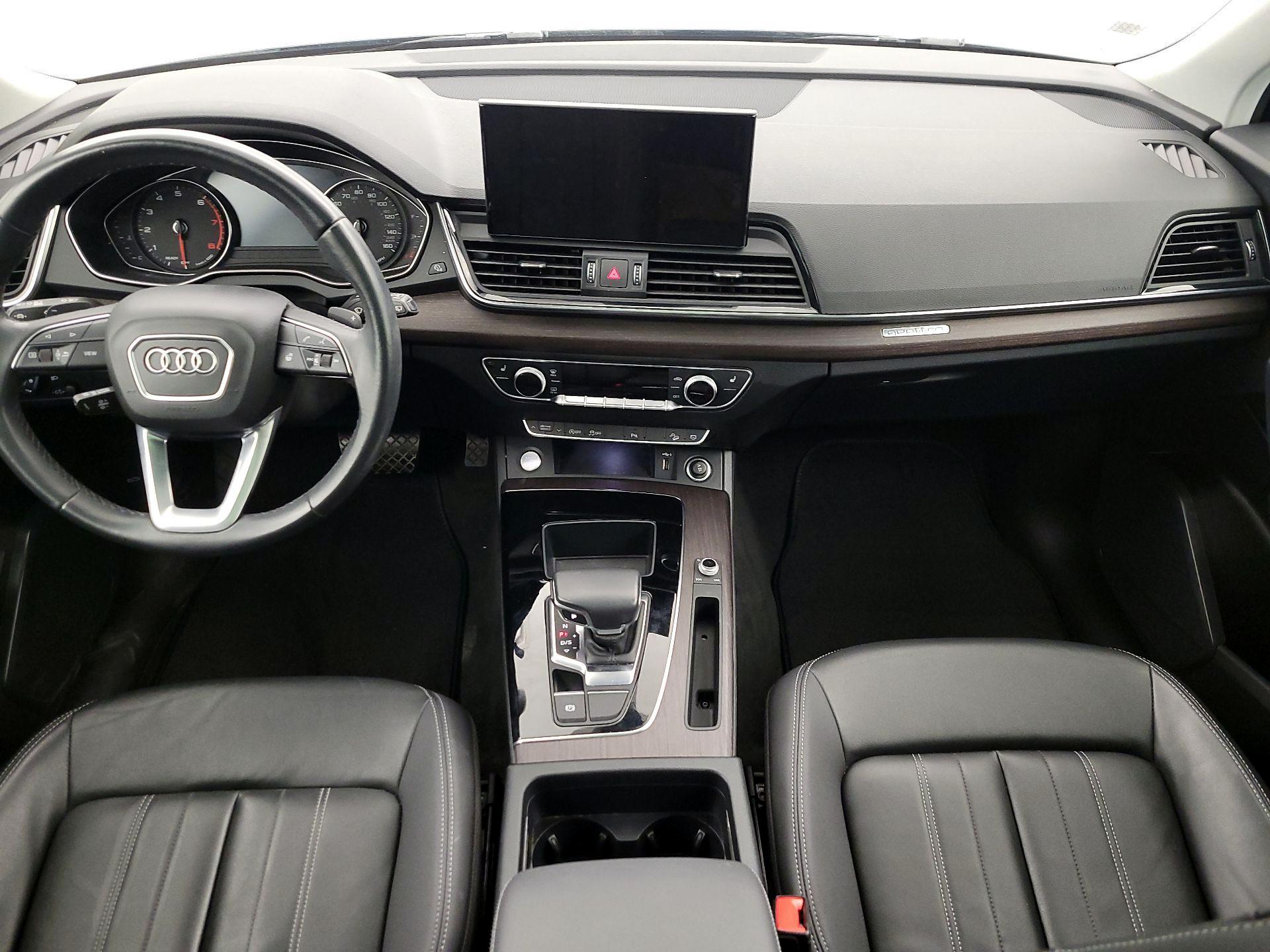 Thumbnail: 2022 Audi Q5 - 8