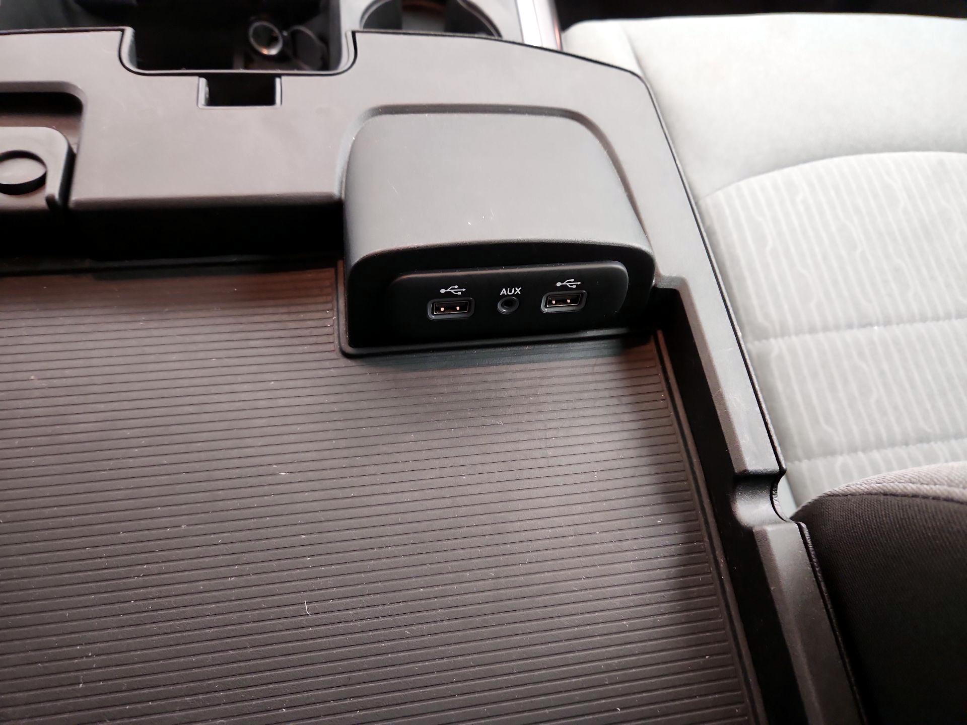 Thumbnail: 2023 RAM 1500 Classic - 19