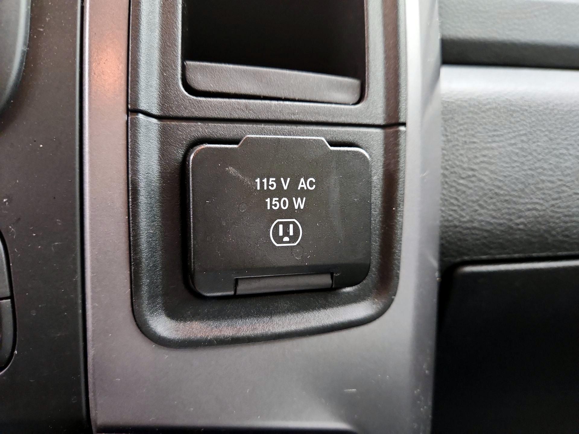 Thumbnail: 2023 RAM 1500 Classic - 18