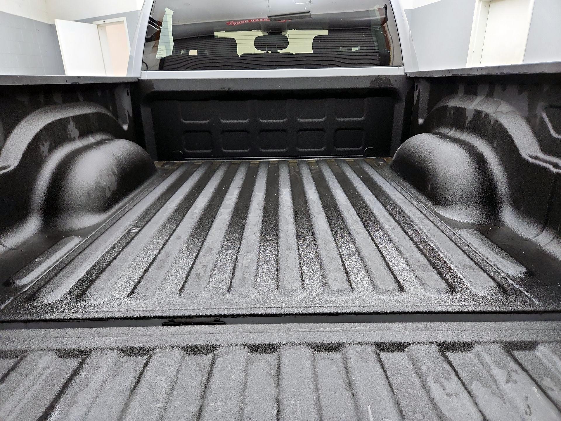 Thumbnail: 2023 RAM 1500 Classic - 20