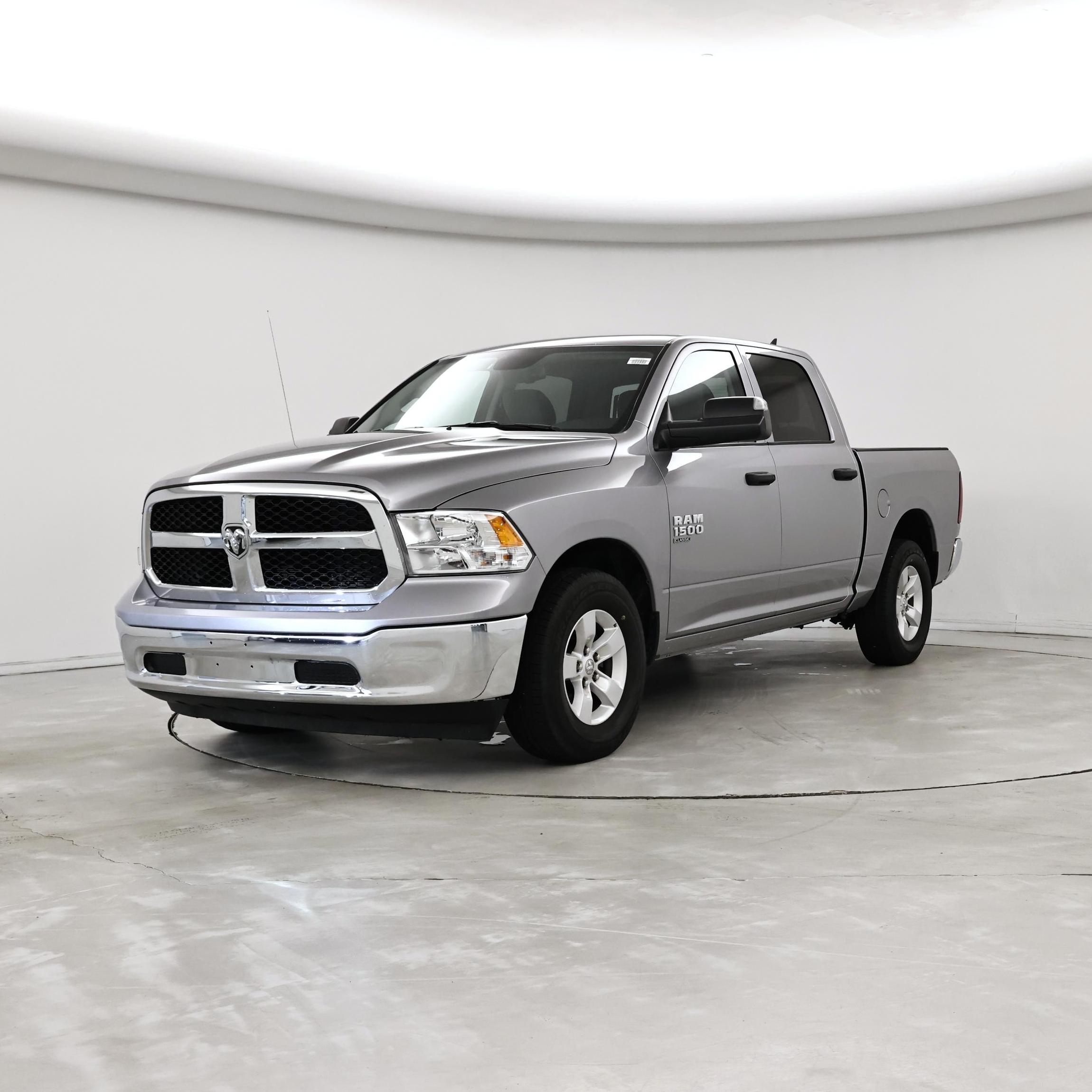 Thumbnail: 2023 RAM 1500 Classic - 4