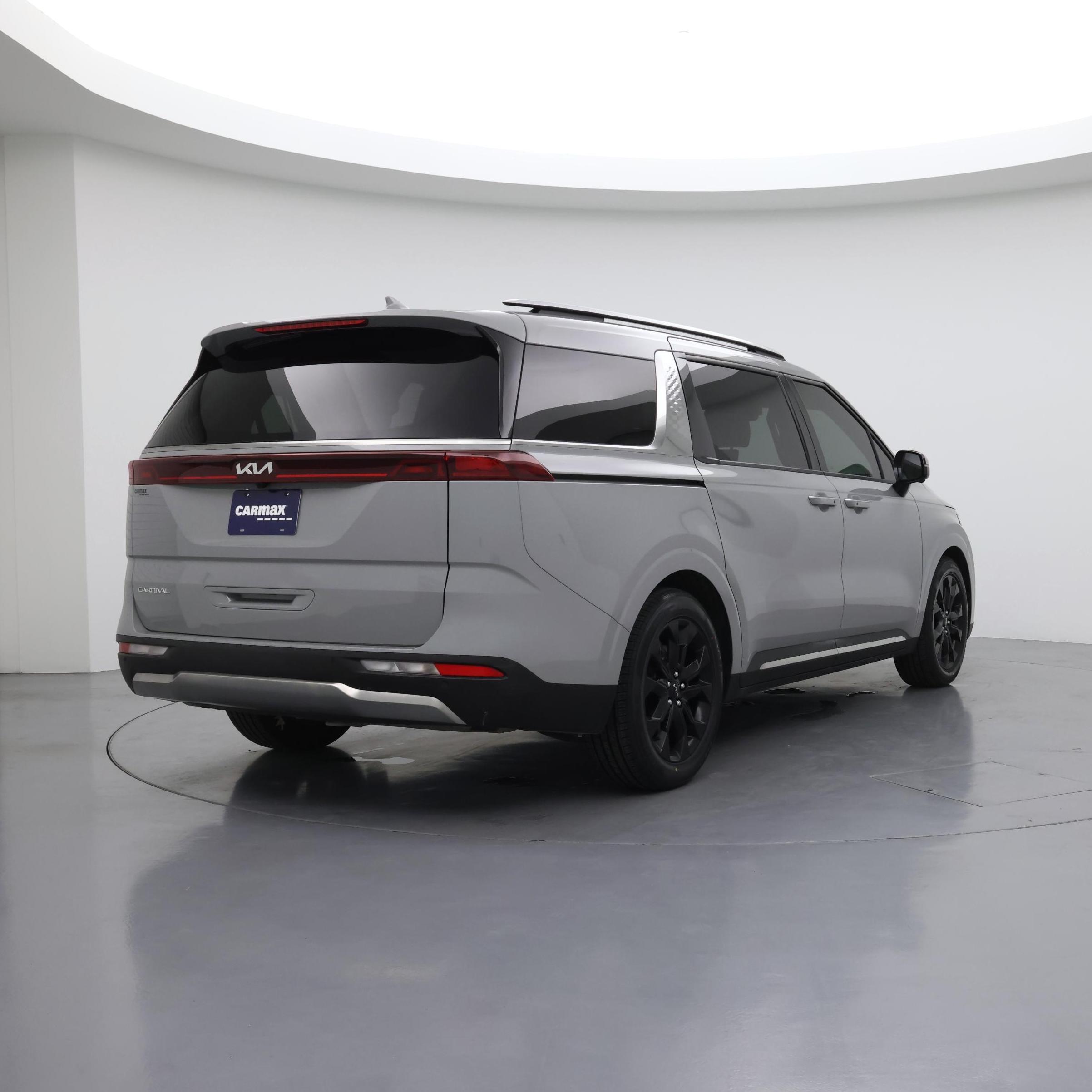 Thumbnail: 2024 Kia Carnival - 8