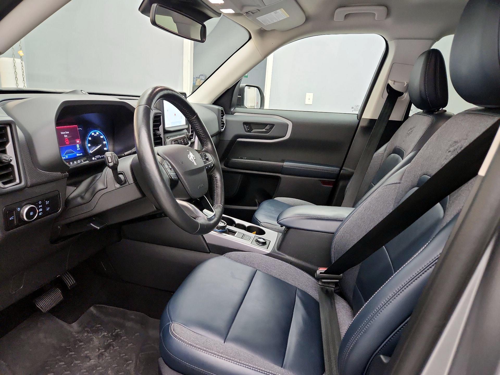 Thumbnail: 2023 Ford Bronco Sport - 11