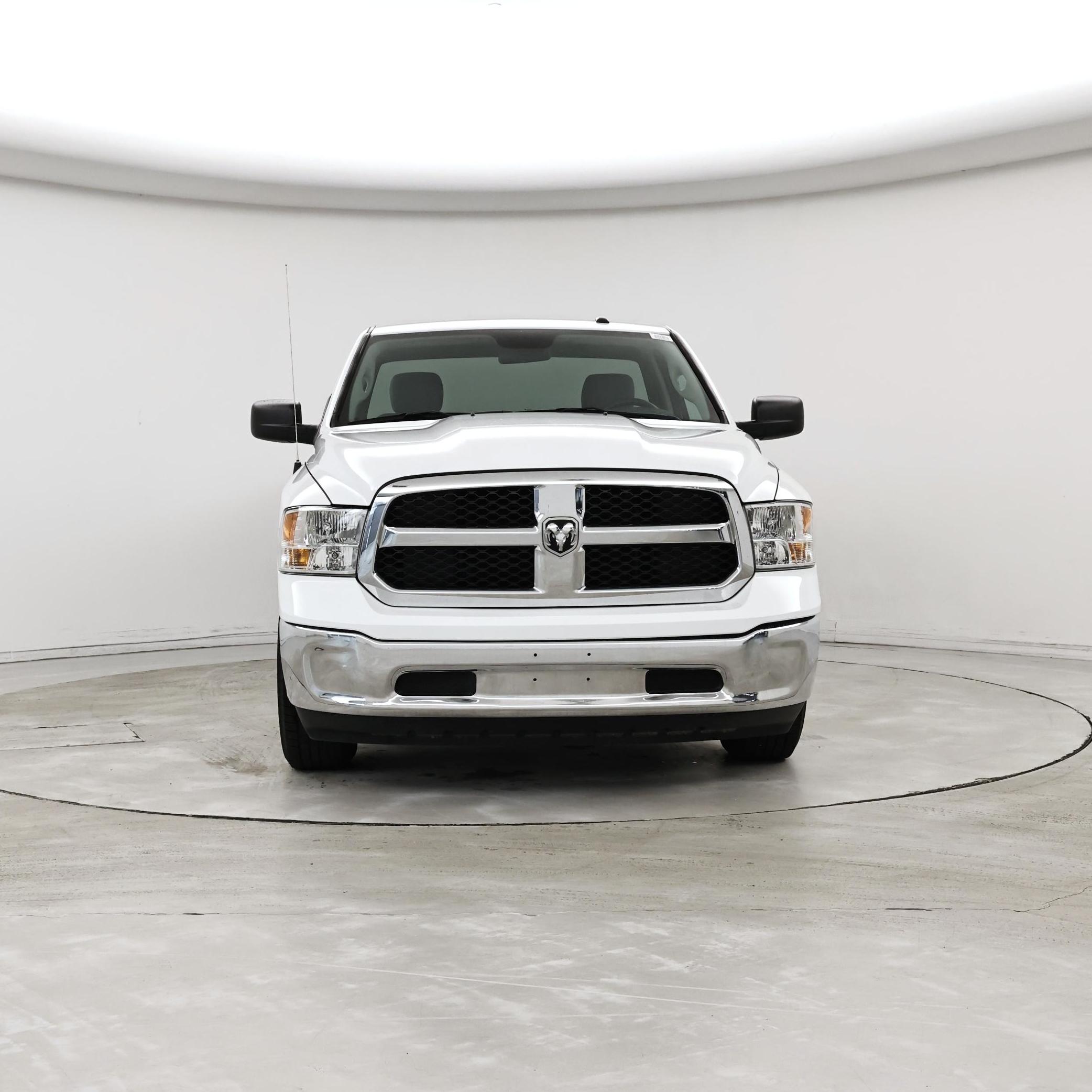 Thumbnail: 2020 RAM 1500 Classic - 5