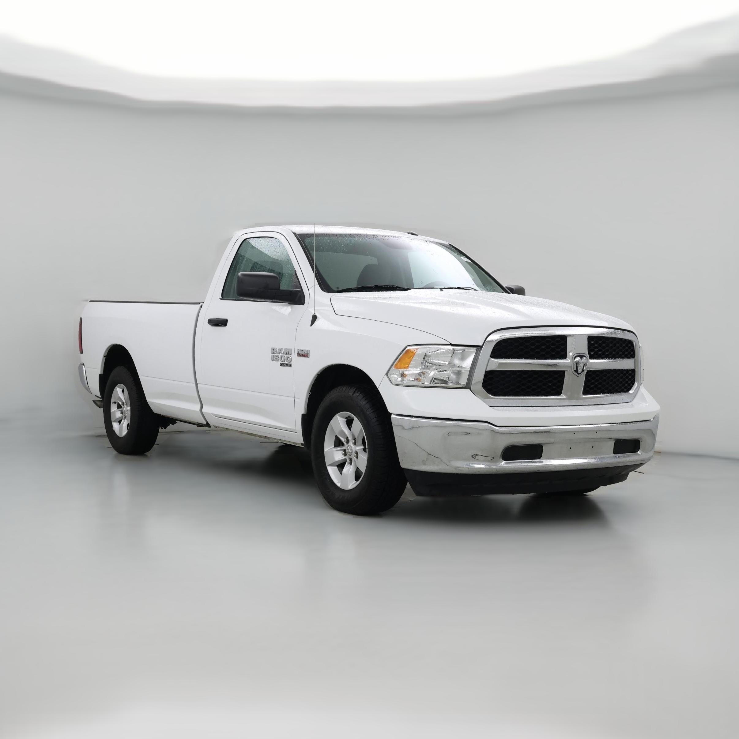 Thumbnail: 2021 RAM 1500 Classic - 1