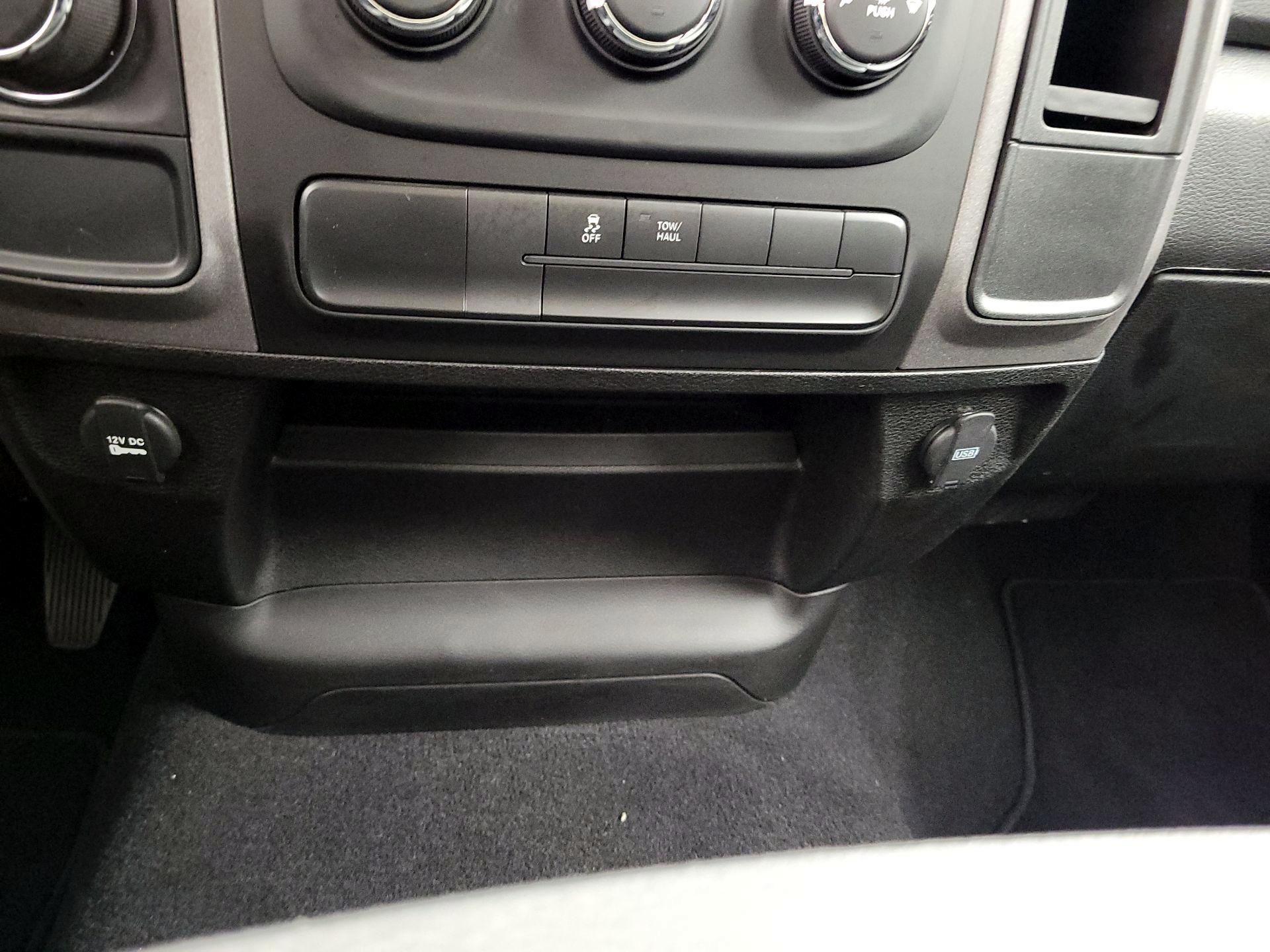 Thumbnail: 2021 RAM 1500 Classic - 18