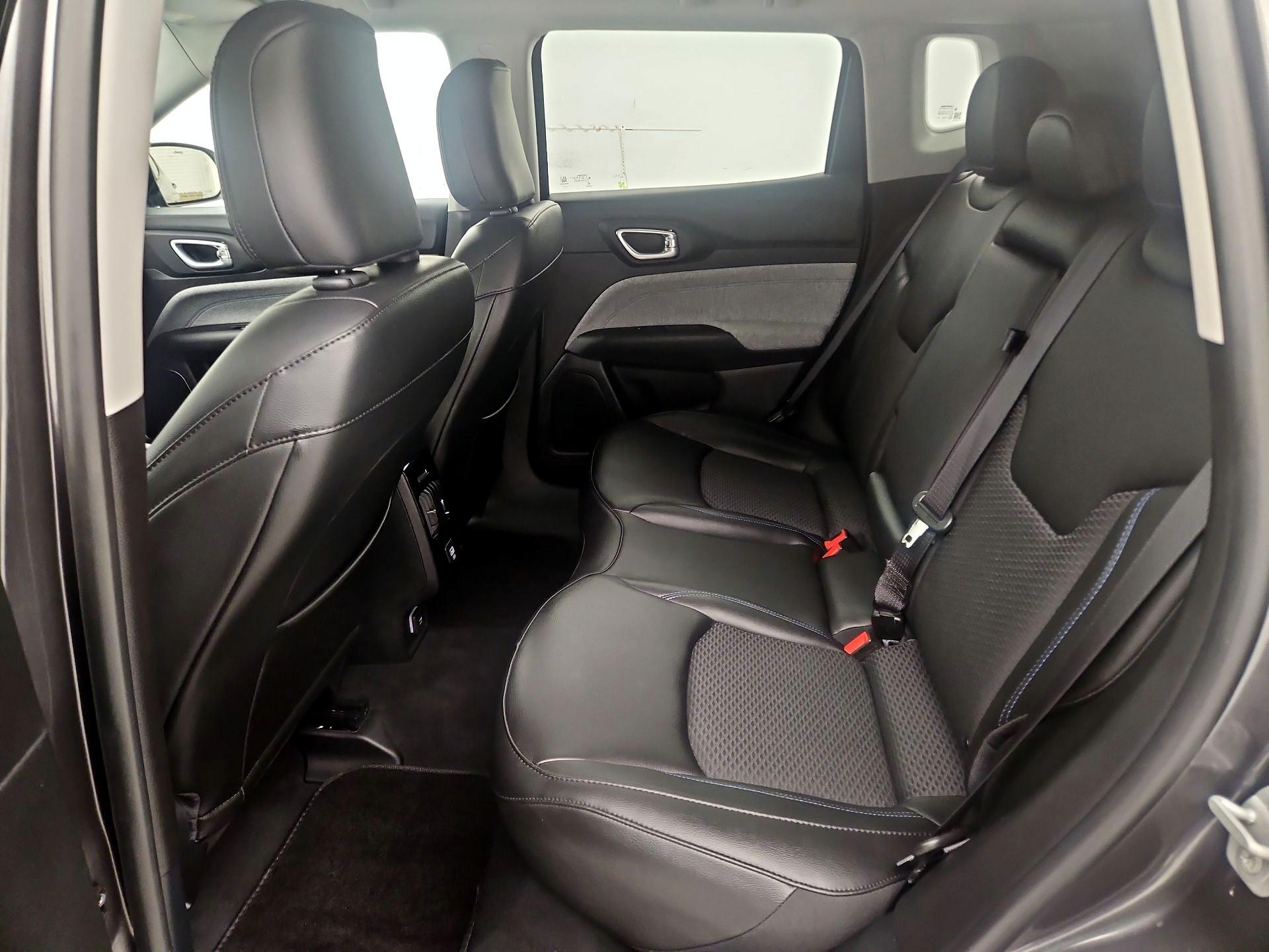 Thumbnail: 2022 Jeep Compass - 19