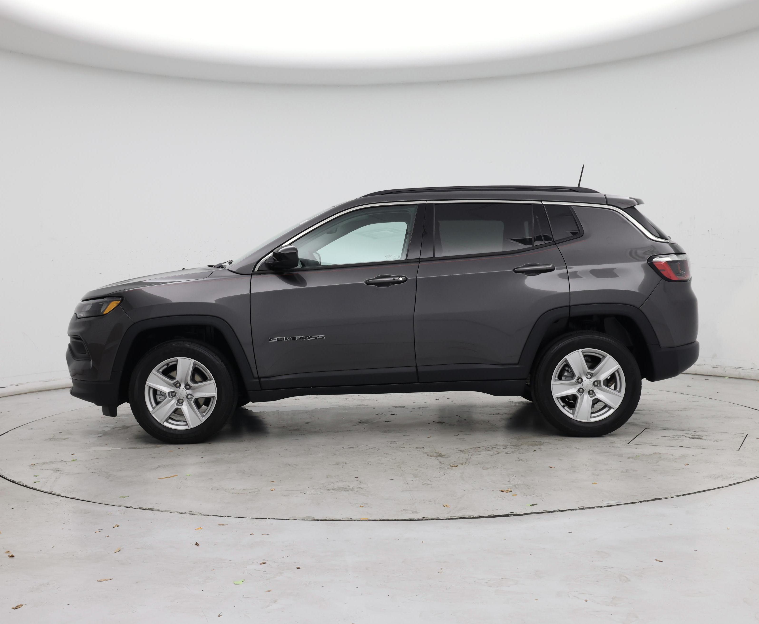 Thumbnail: 2022 Jeep Compass - 3