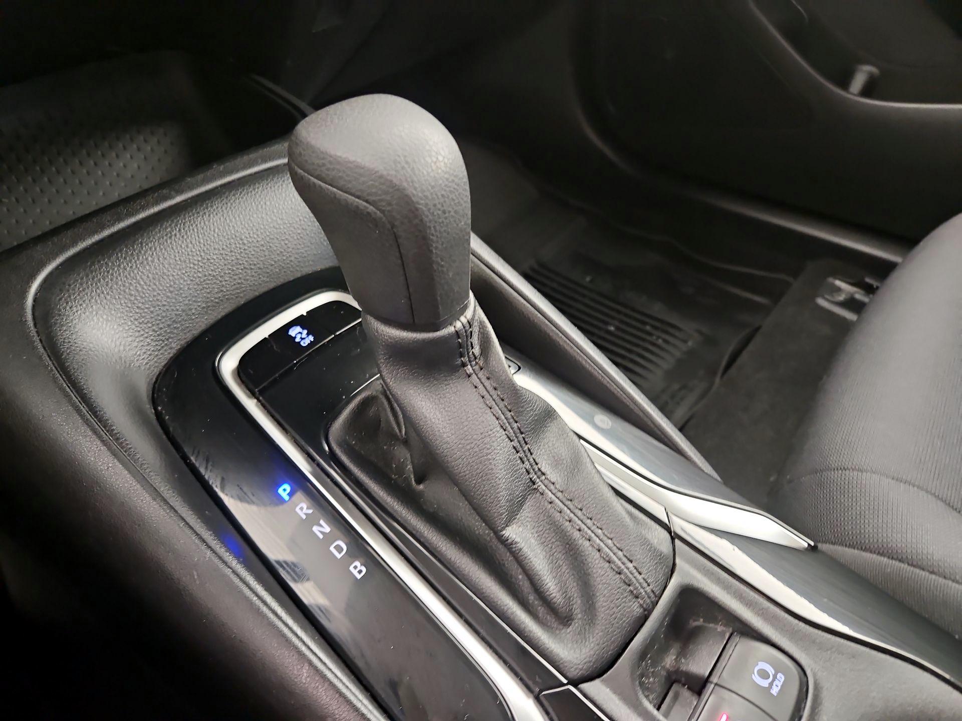 Thumbnail: 2021 Toyota Corolla - 17