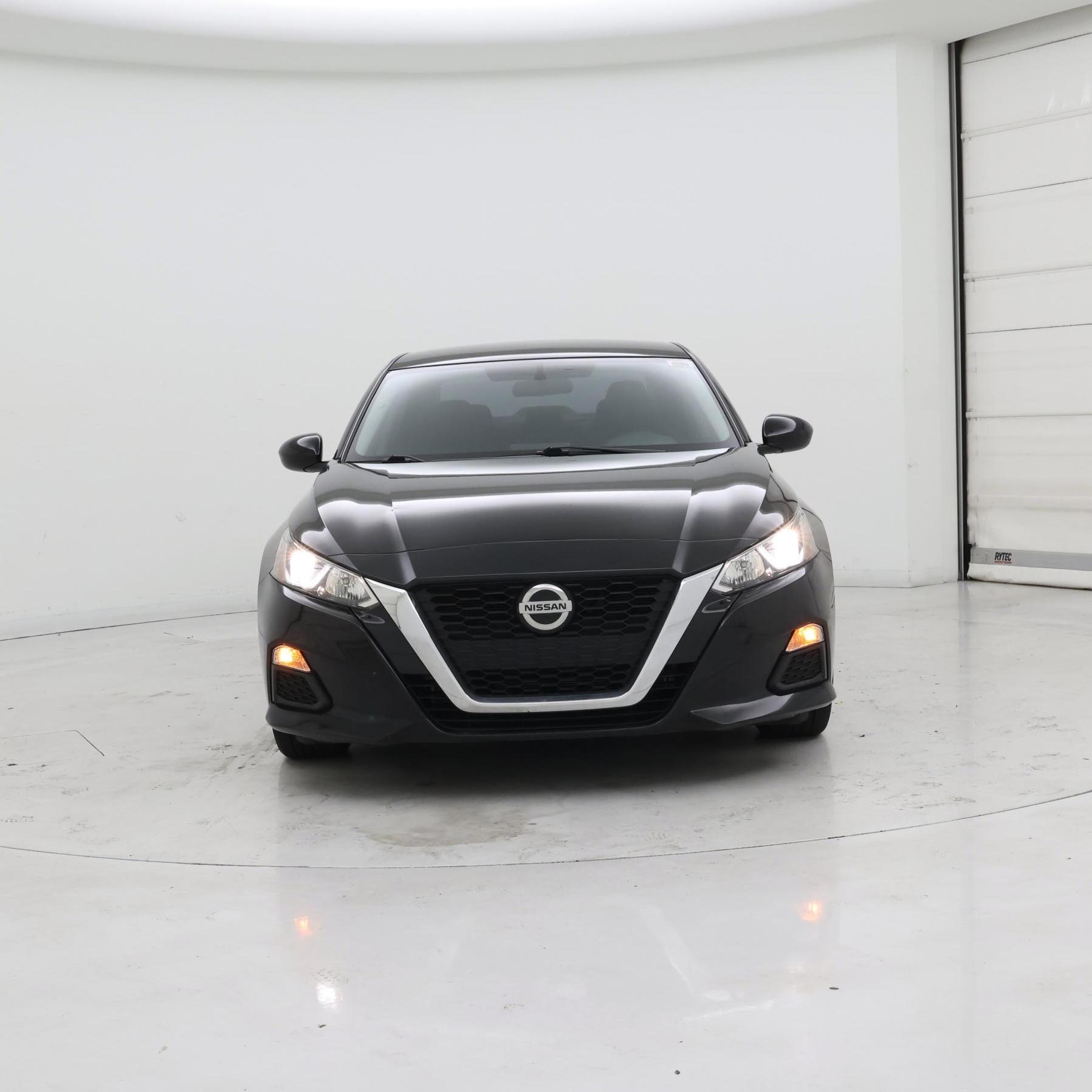 Thumbnail: 2020 Nissan Altima - 5