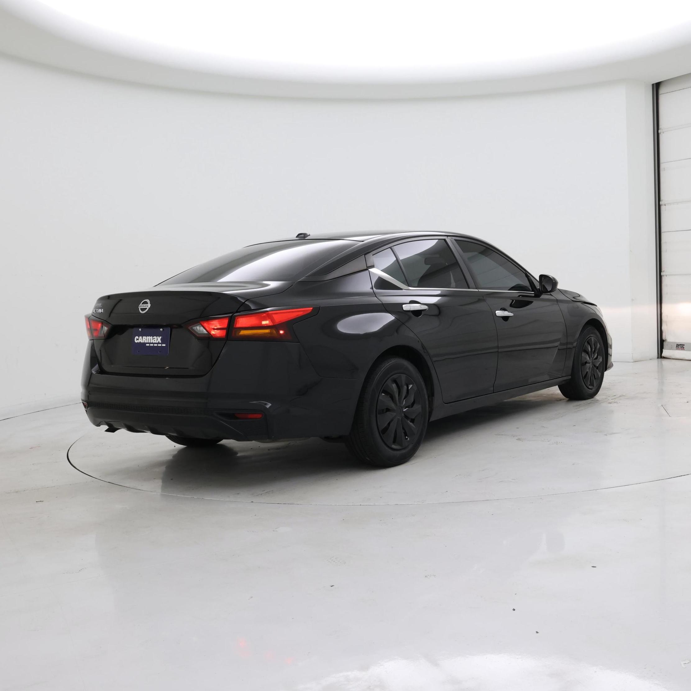 Thumbnail: 2020 Nissan Altima - 8