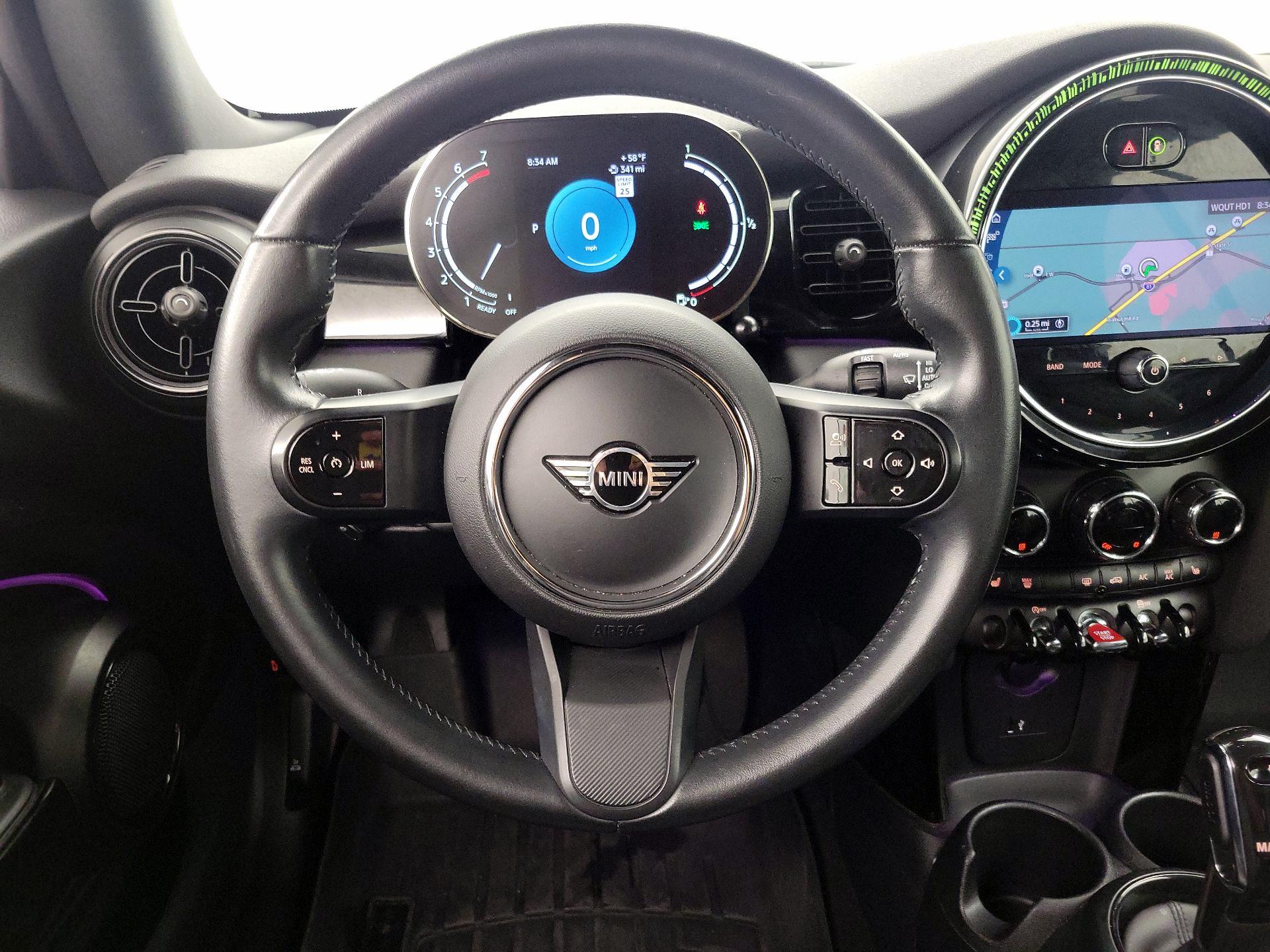 Thumbnail: 2022 MINI Cooper - 10