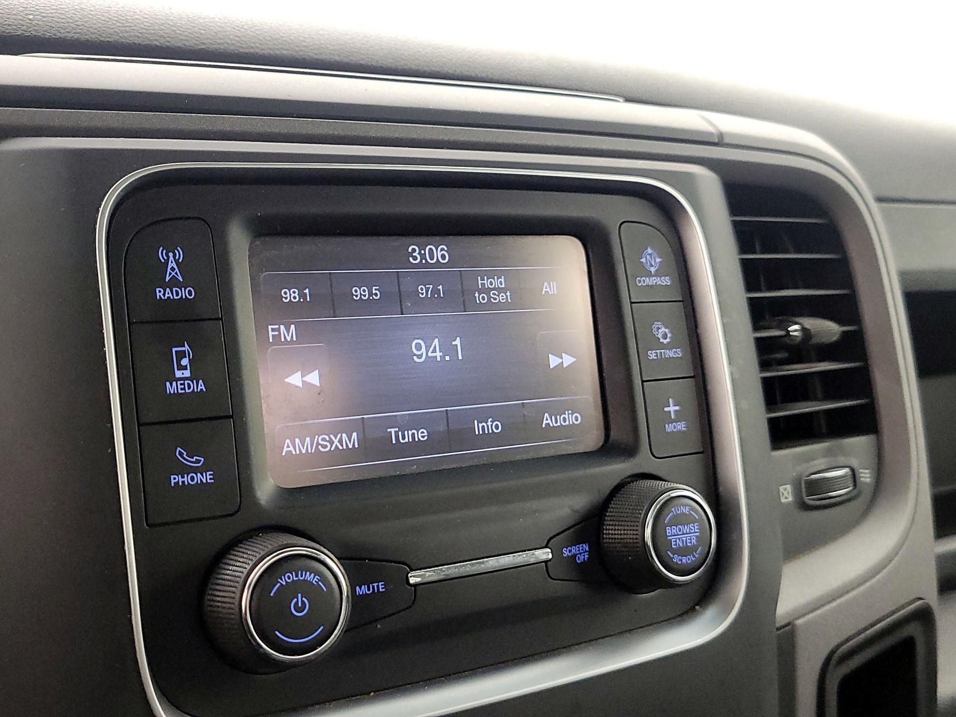 Thumbnail: 2021 RAM 1500 Classic - 15