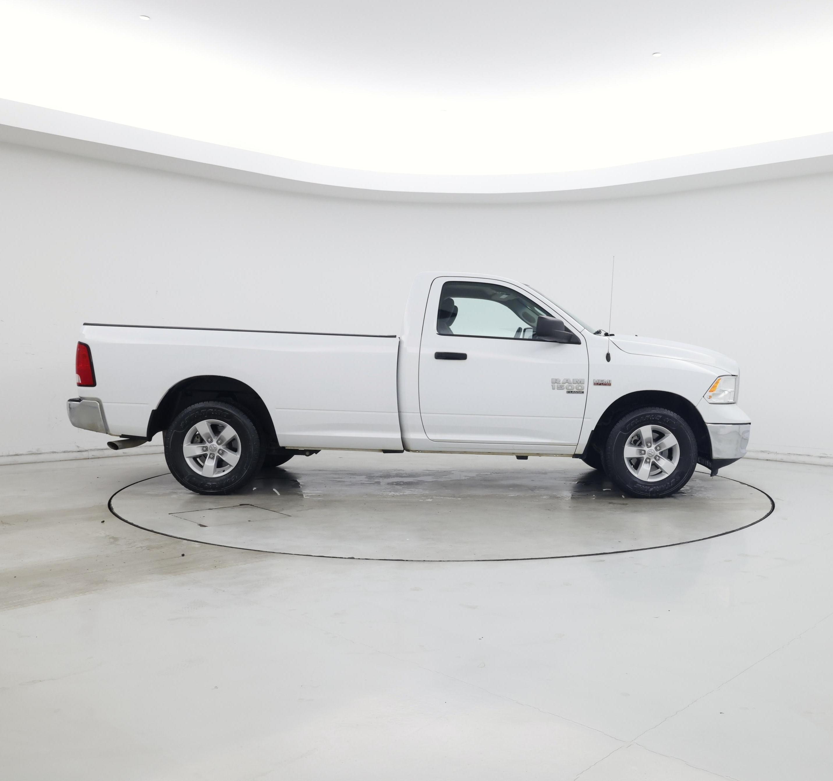 Thumbnail: 2021 RAM 1500 Classic - 7