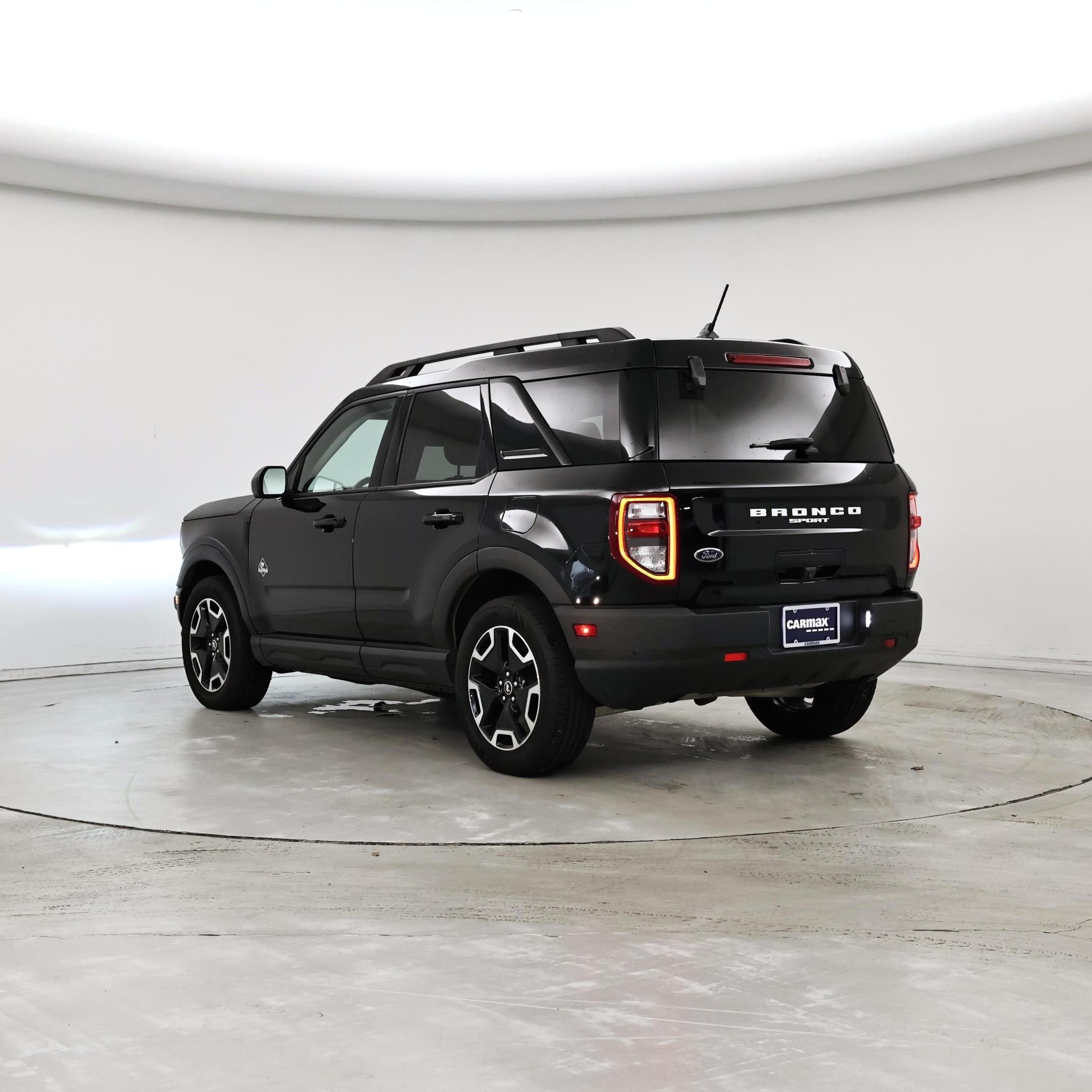 Thumbnail: 2022 Ford Bronco Sport - 2