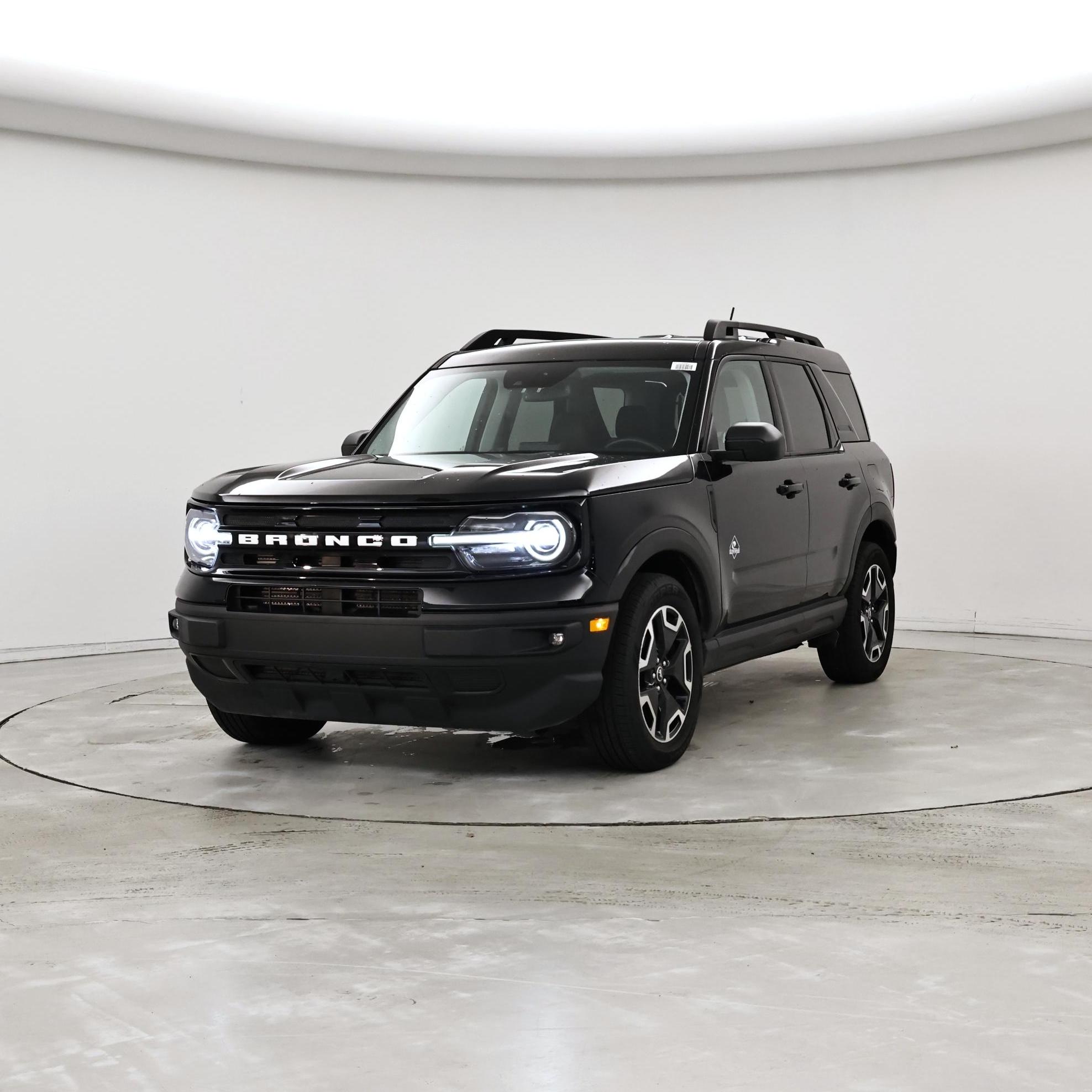 Thumbnail: 2022 Ford Bronco Sport - 4