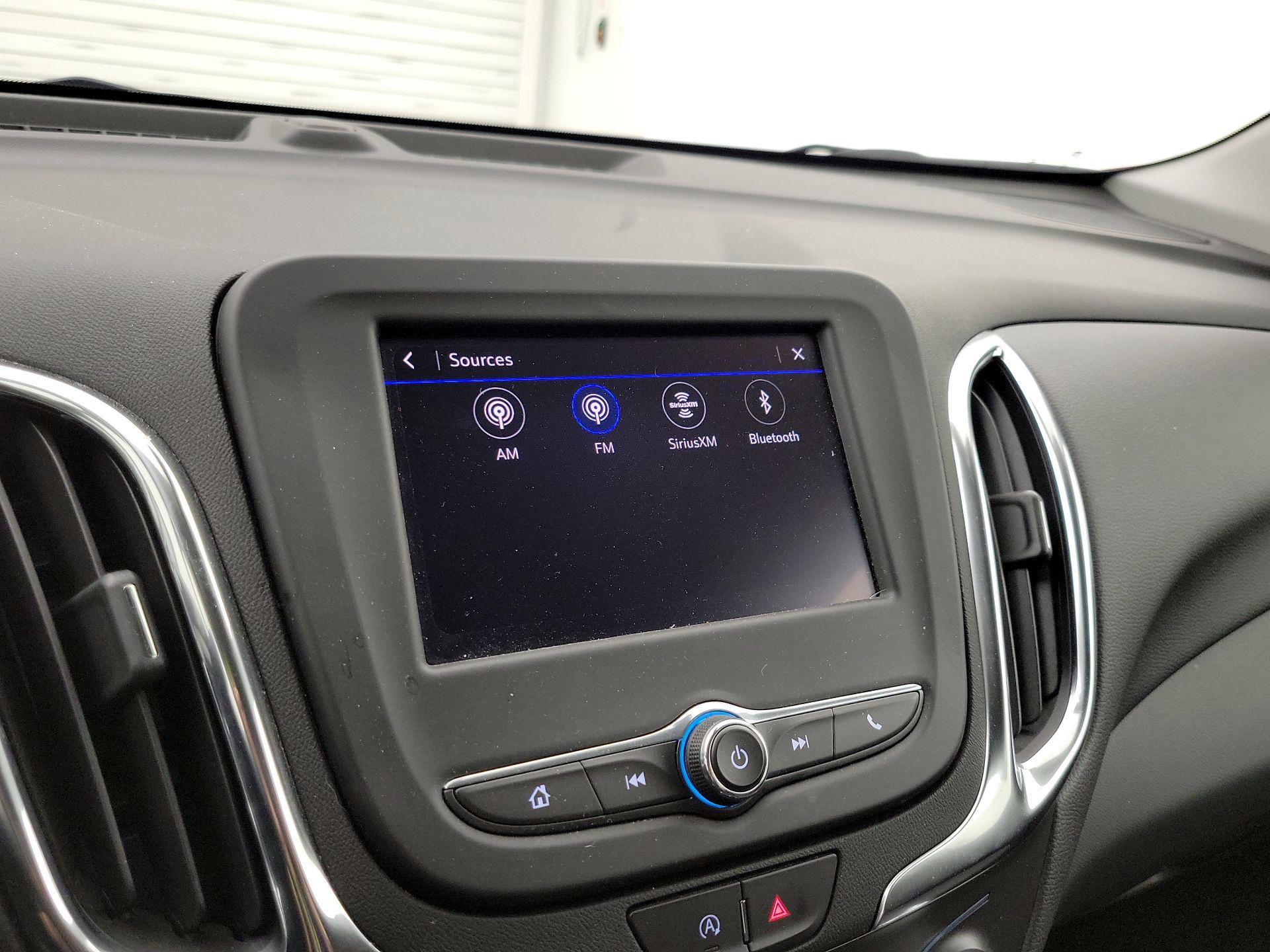 Thumbnail: 2022 Chevrolet Equinox - 15